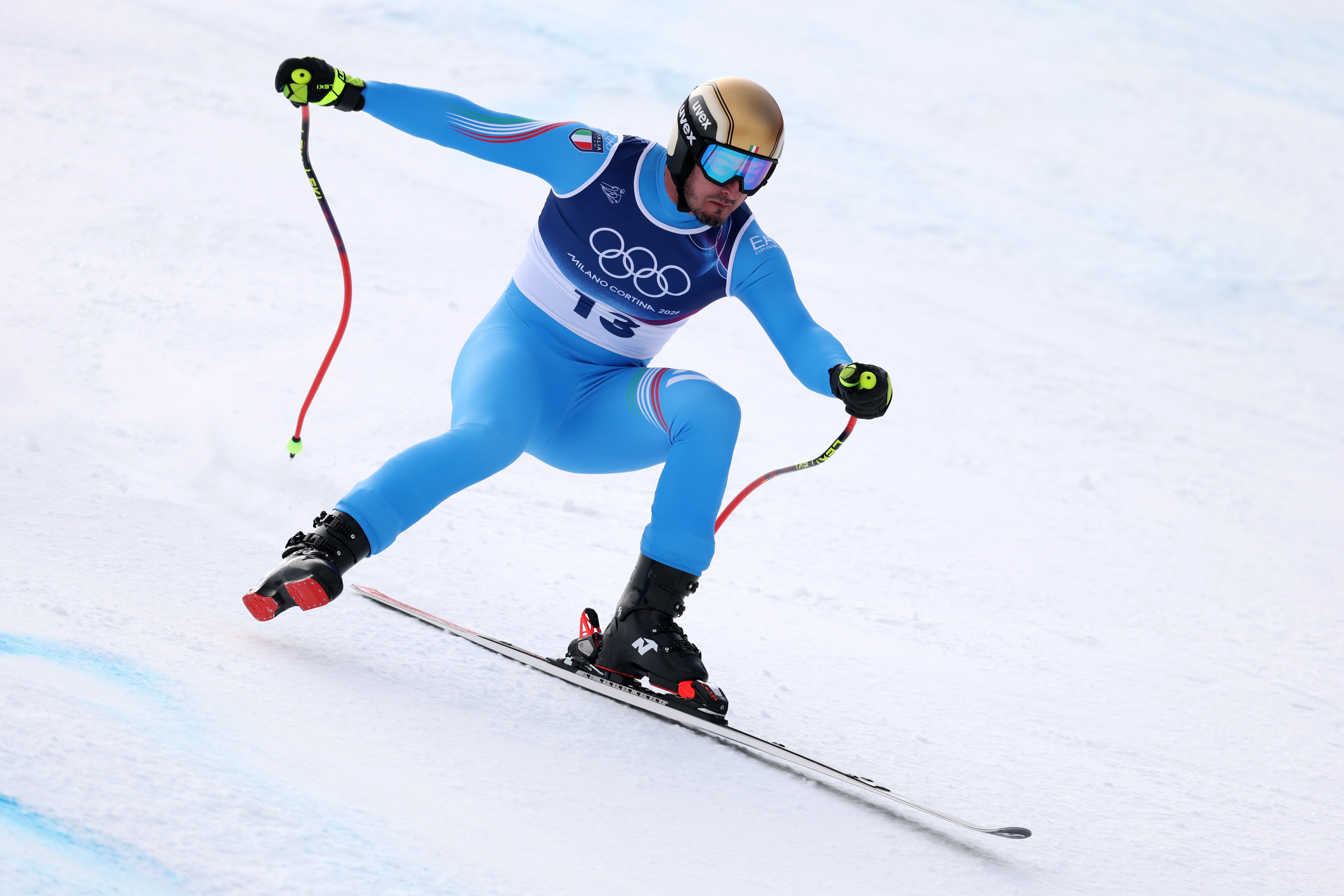 Dominik Paris lost a ski in a dramatic crash, though escaped unscathed