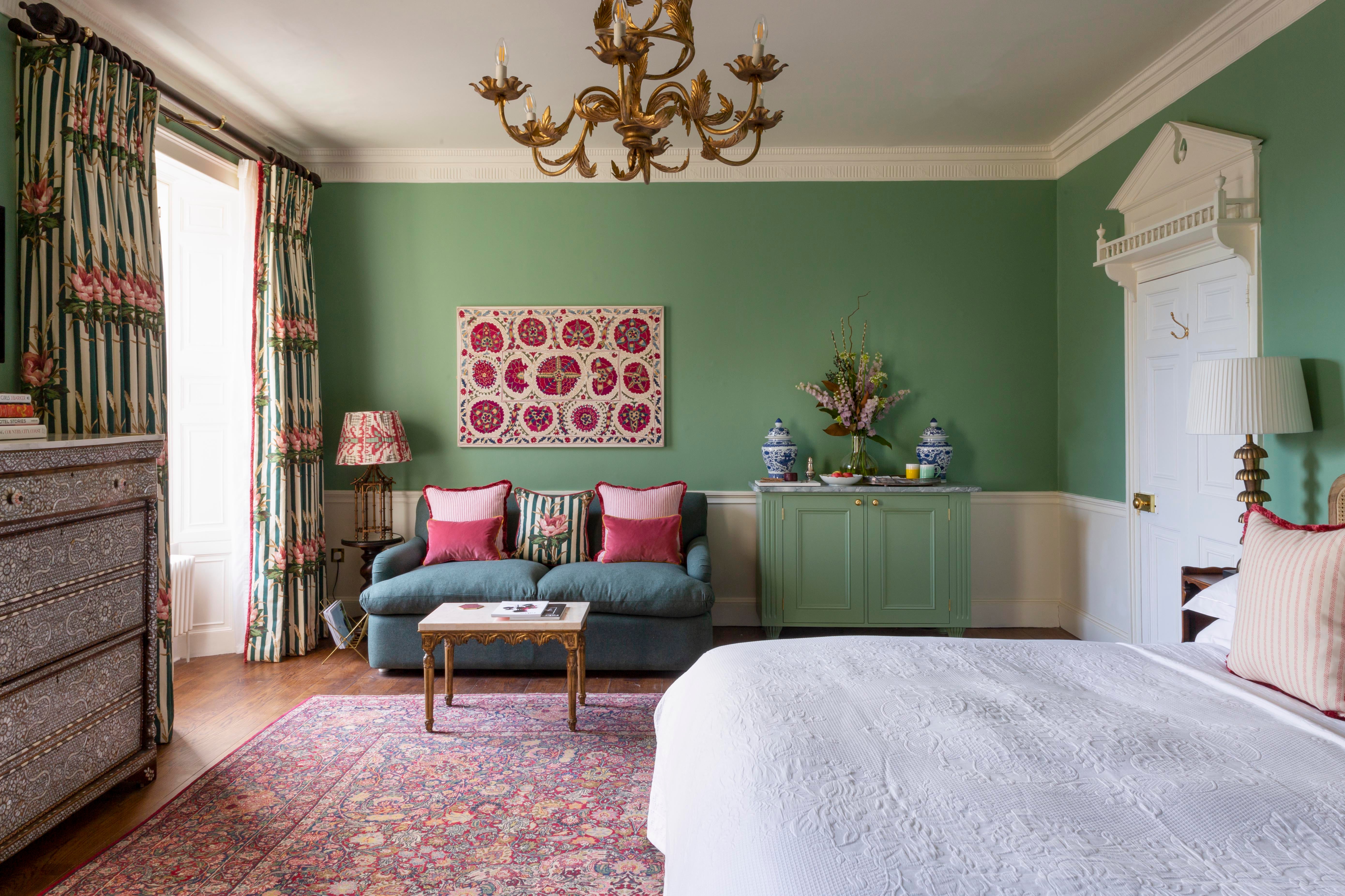 For design lovers, Number One Bruton is the place to be