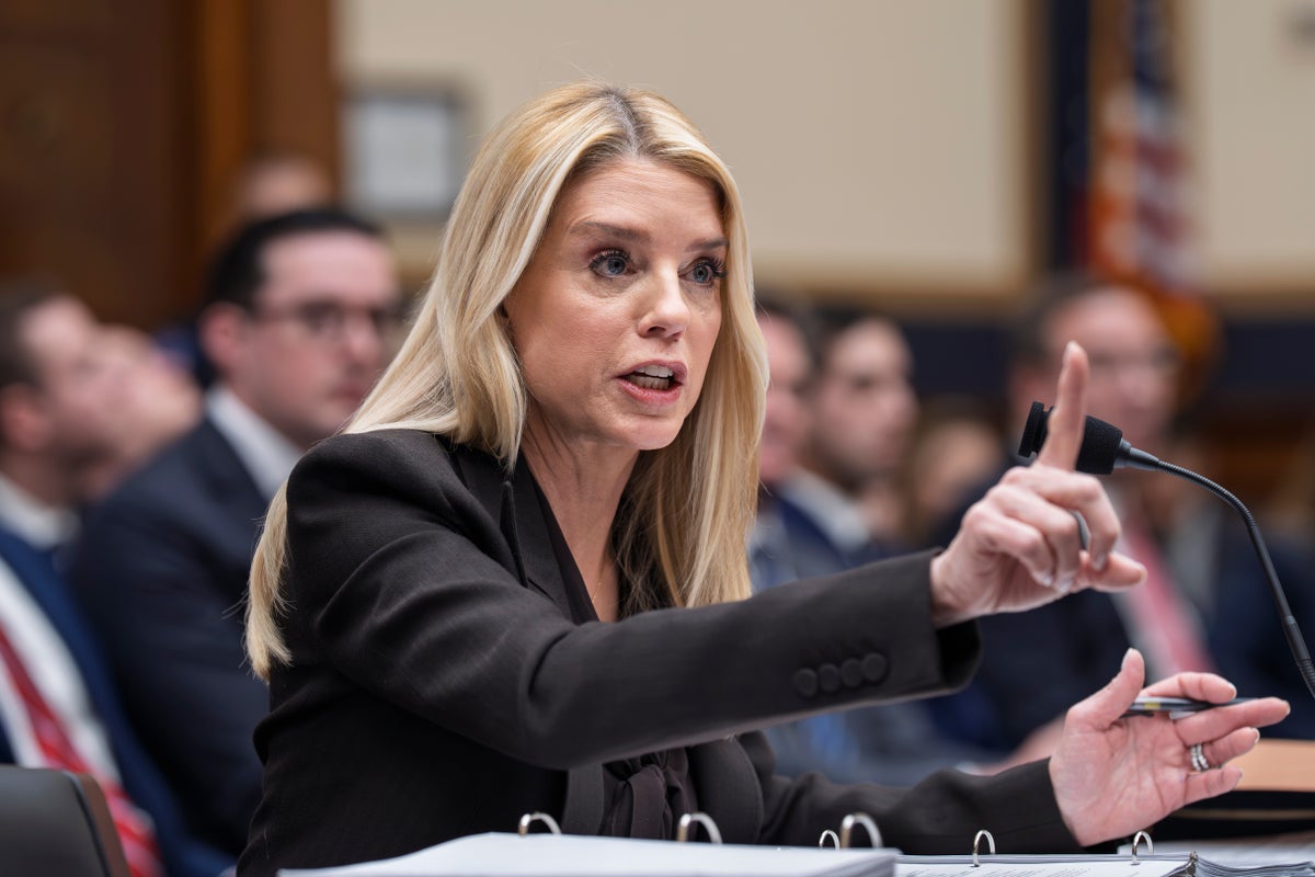 MAGA podcasters are turning on Pam Bondi over her Epstein testimony: ‘They’re all unprepared’