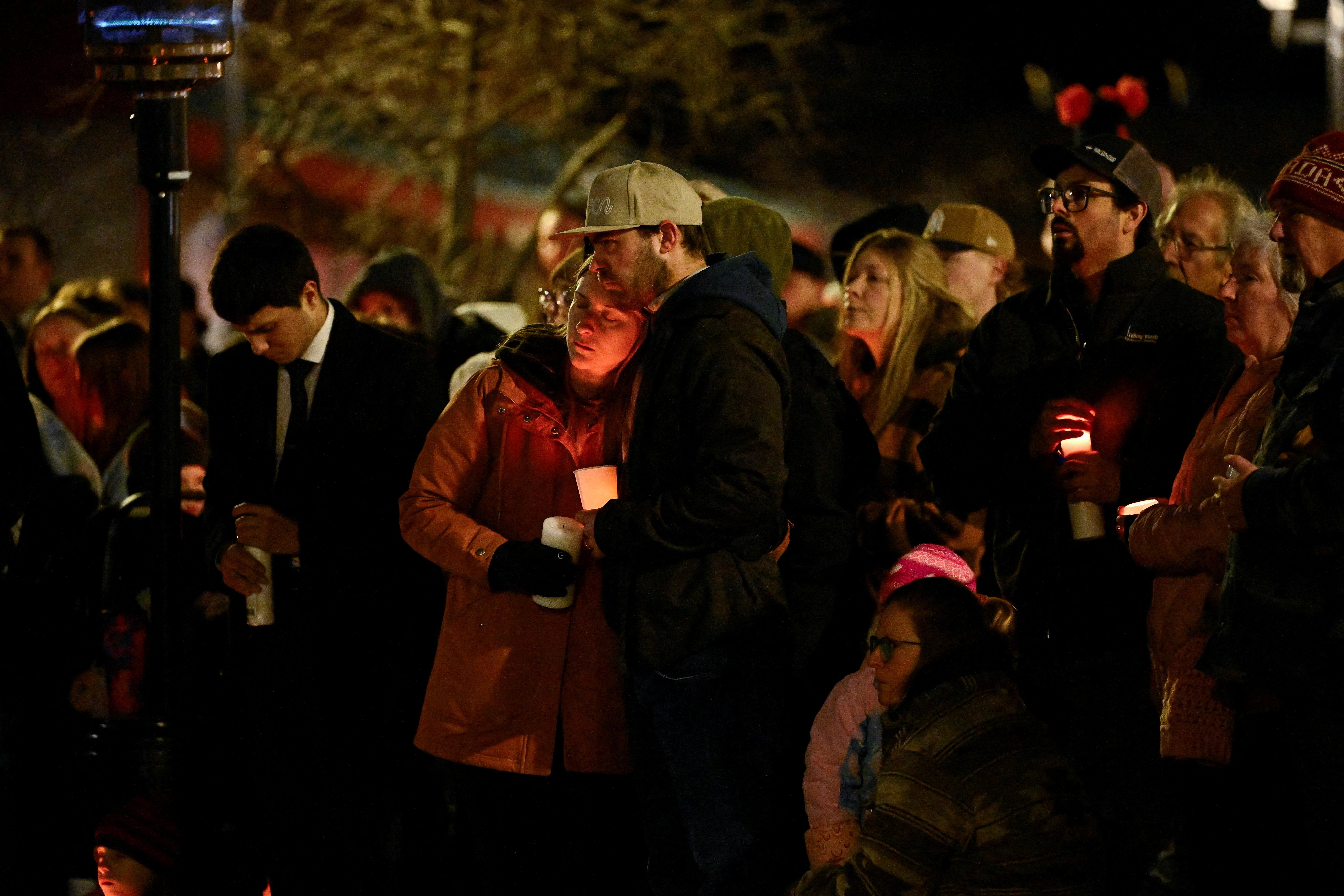Oito pessoas morreram no ataque, incluindo o atirador que tirou a própria vida