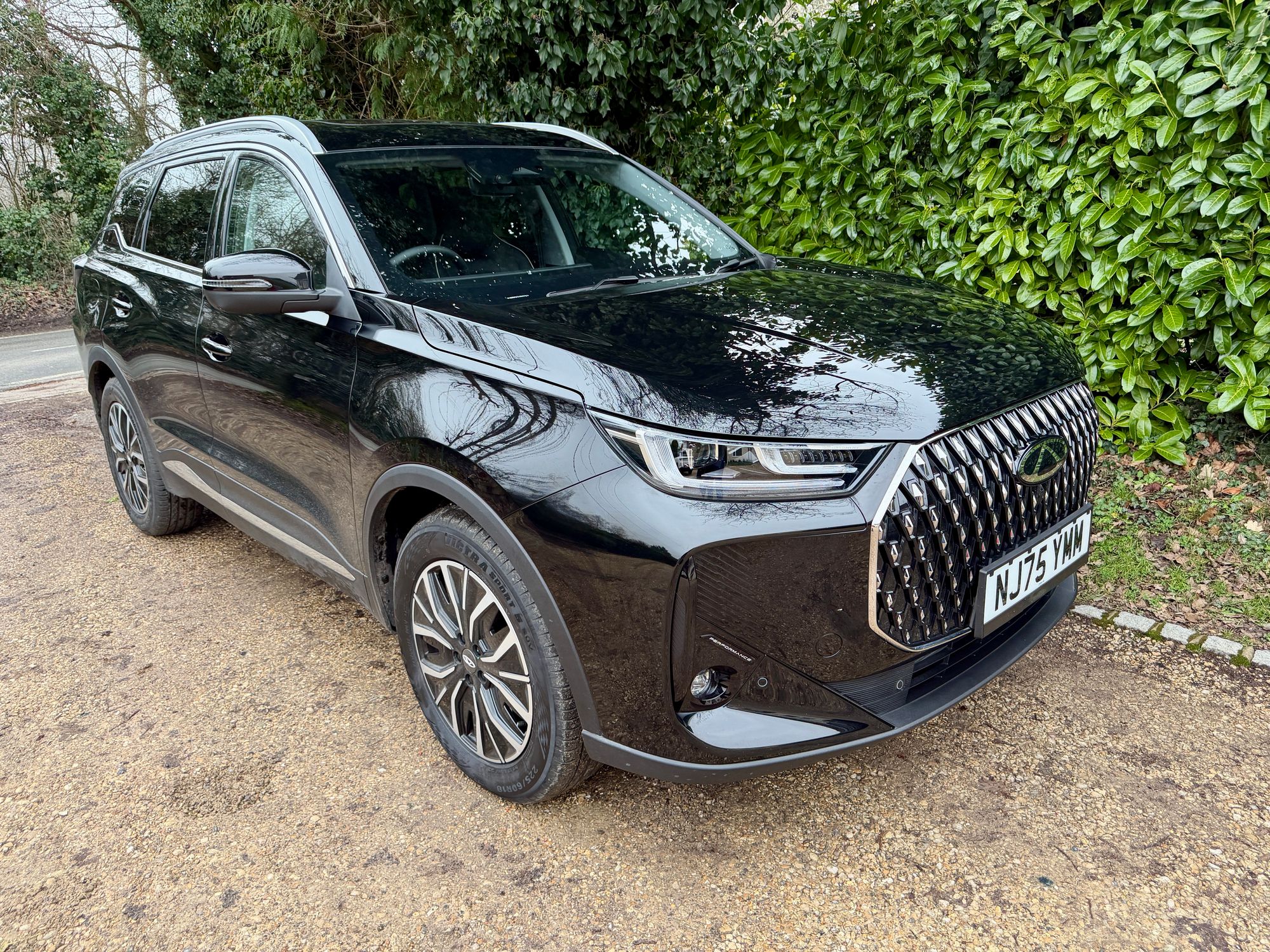 The Chery Tiggo 7 Super Hybrid begins at £29,995