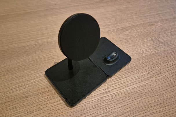 best wireless charger indybest review Mous wireless charging stand and pixel watch charger