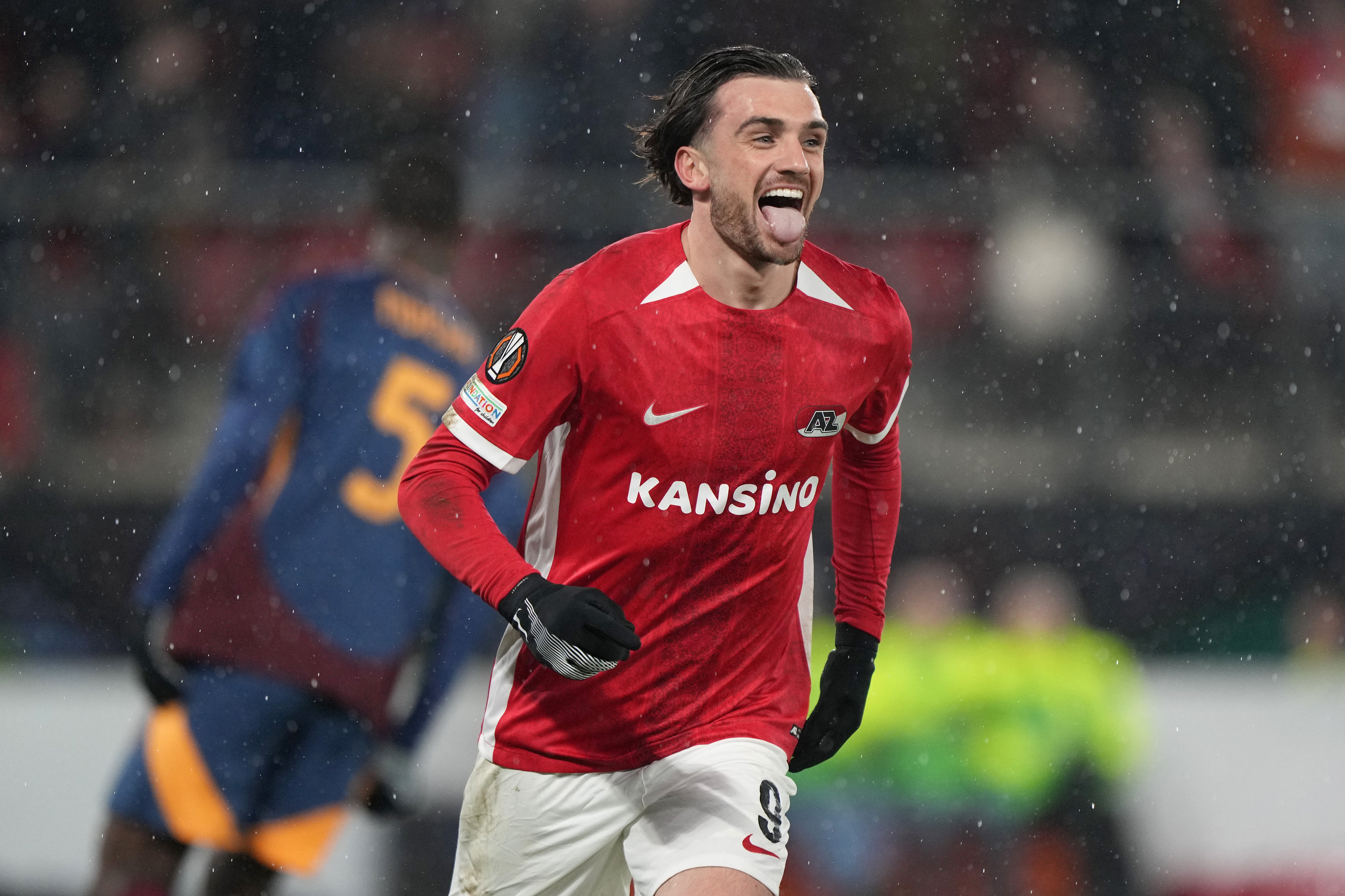 Troy Parrott of AZ Alkmaar reacts after scoring against Roma