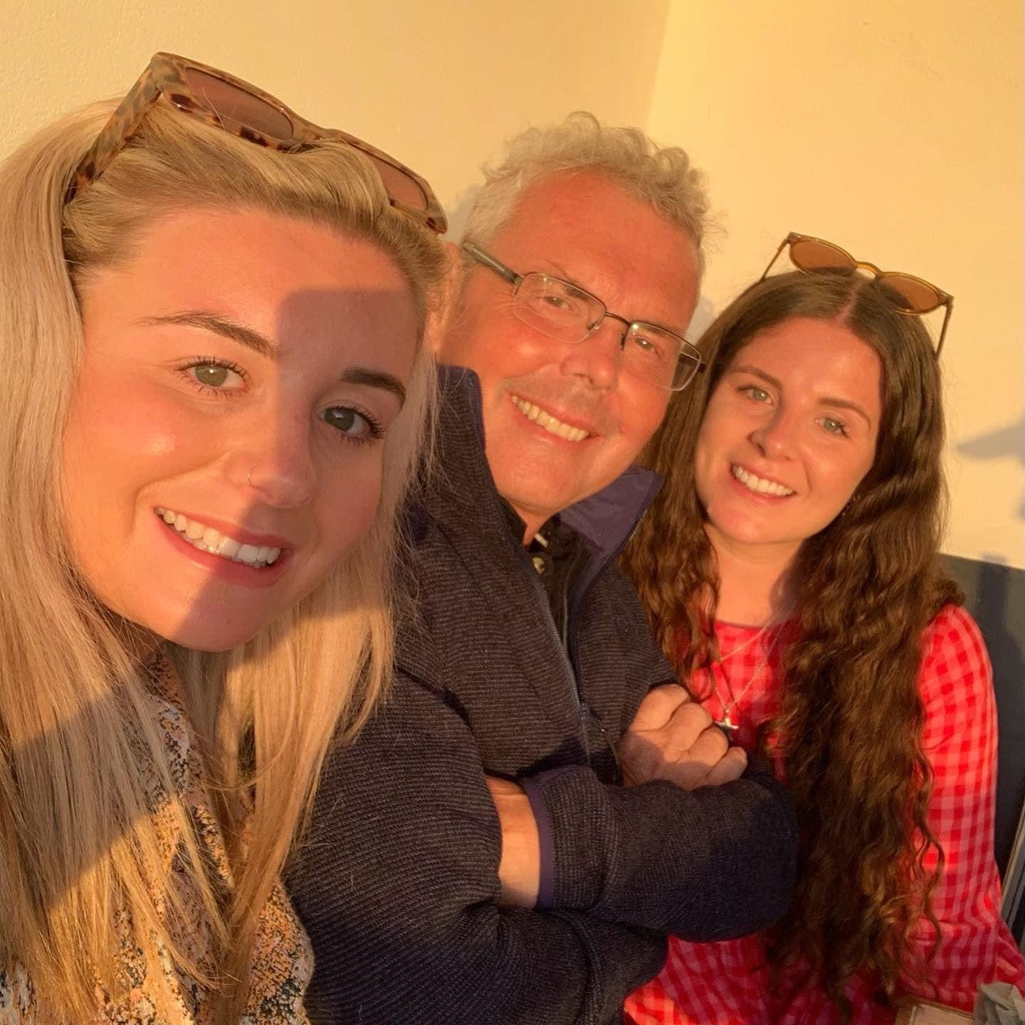 Ellen (L) and her sister Laura cared for their dad Ralph at home