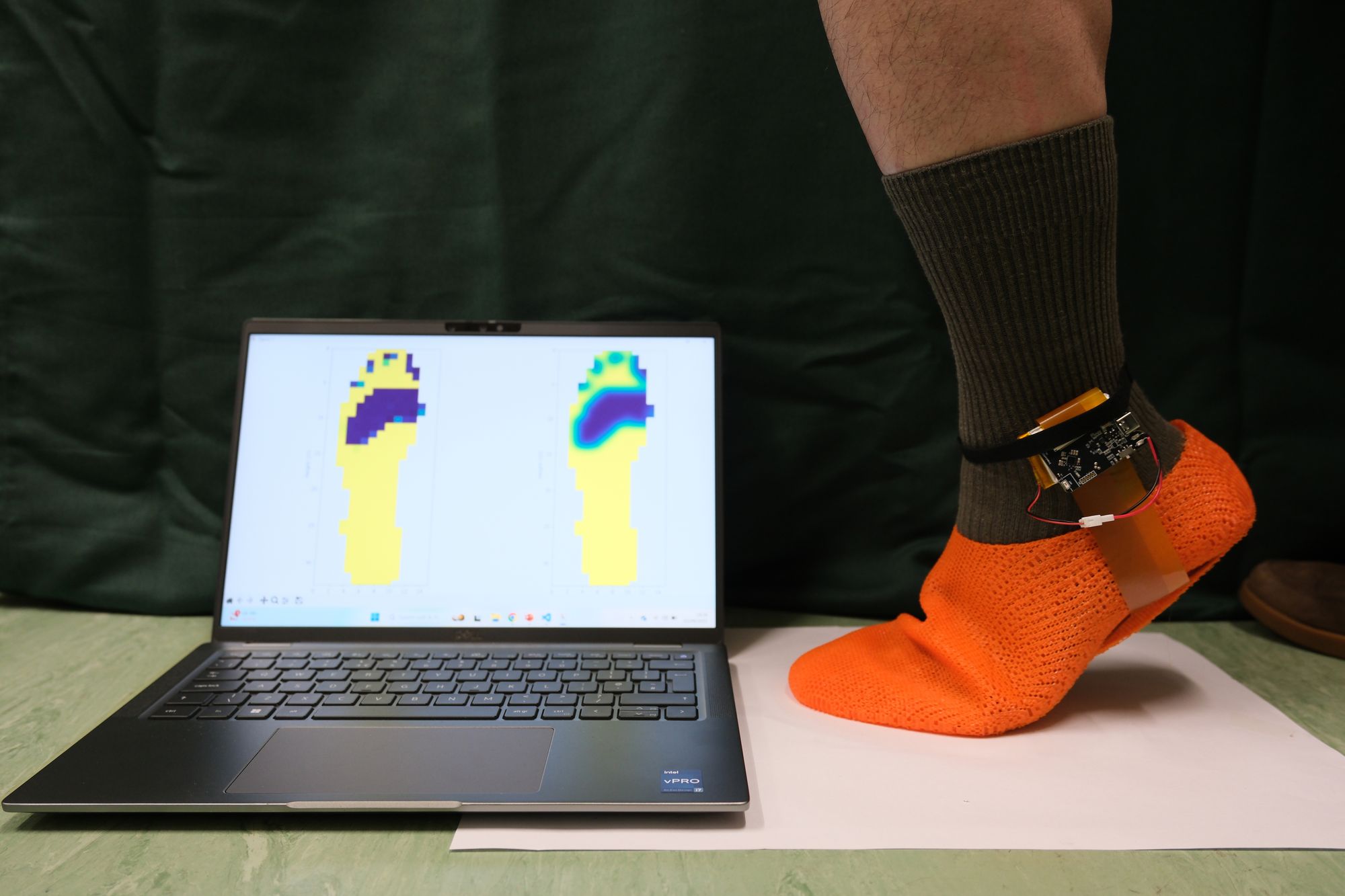 The shoe comes with an insole with hundreds of tiny sensors offering lab-quality, real-time data which can be displayed on a tablet or mobile phone