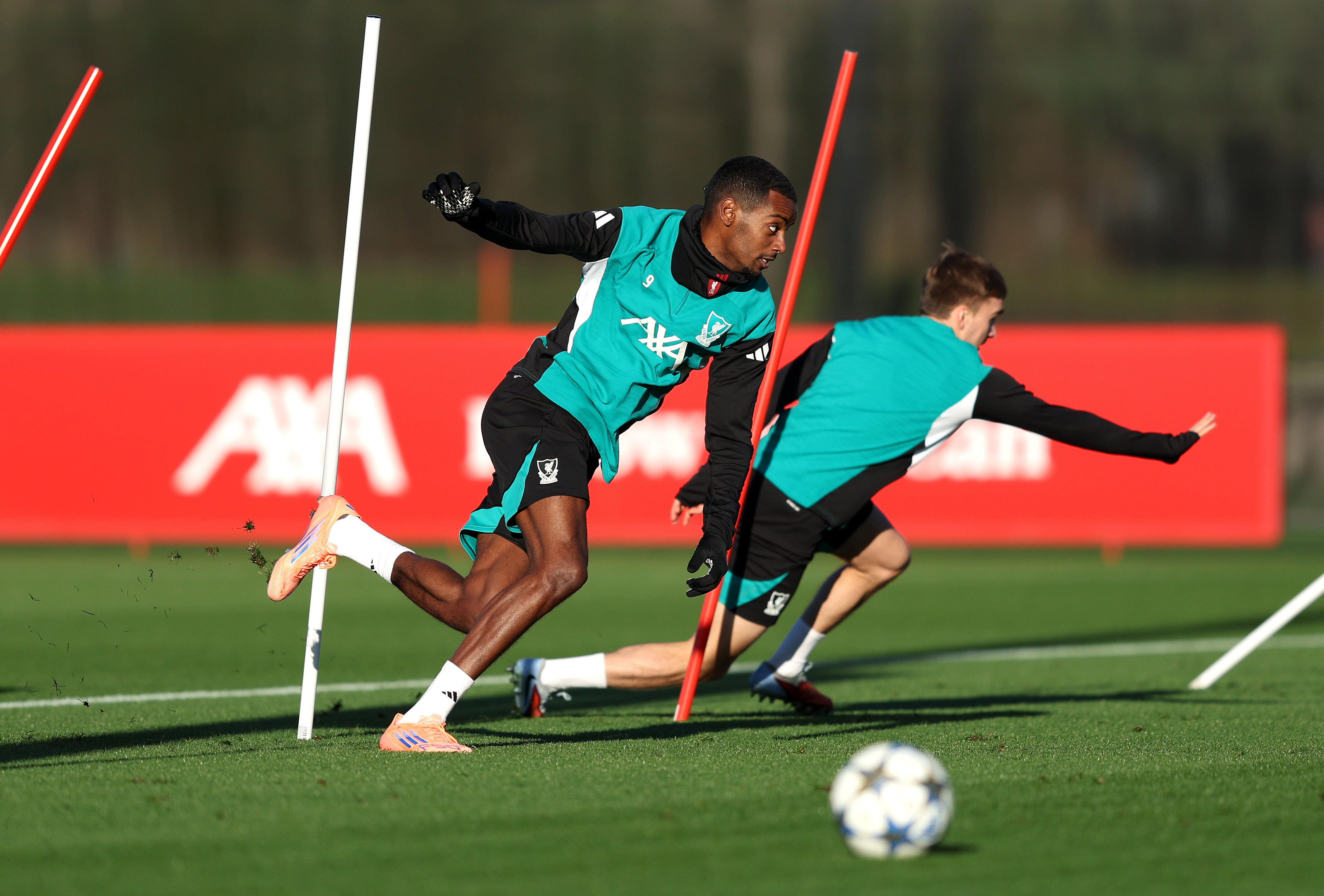 <p>Alexander Isak in Liverpool training</p>