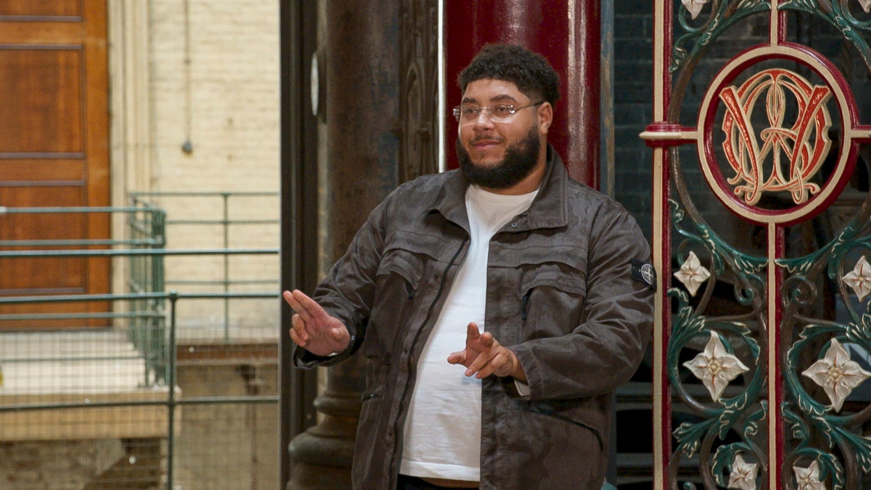 Буг Зуу се појавио у гостима