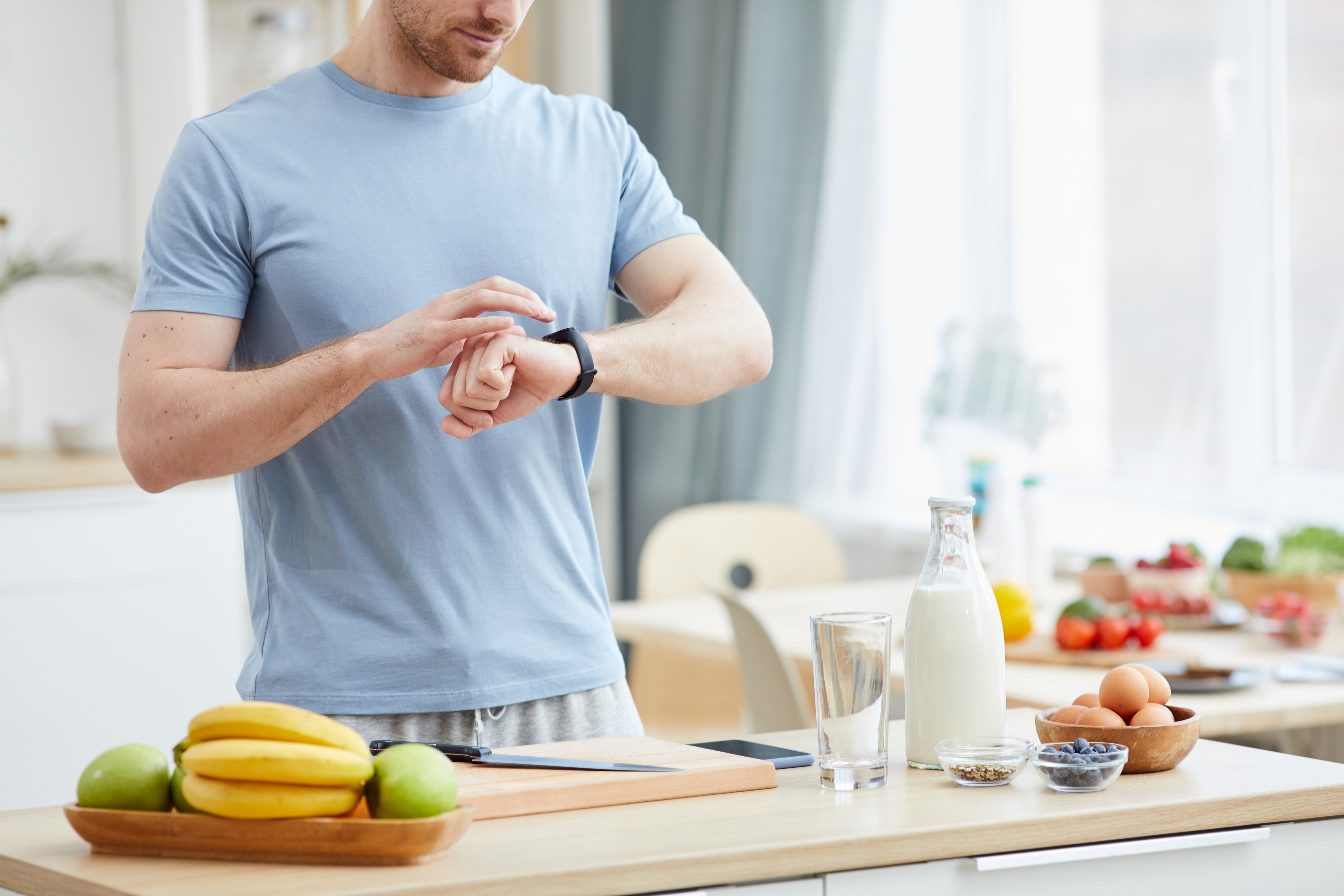 New research questions the merits of intermittent fasting – and nutrition experts agree it may not be the best approach for many people