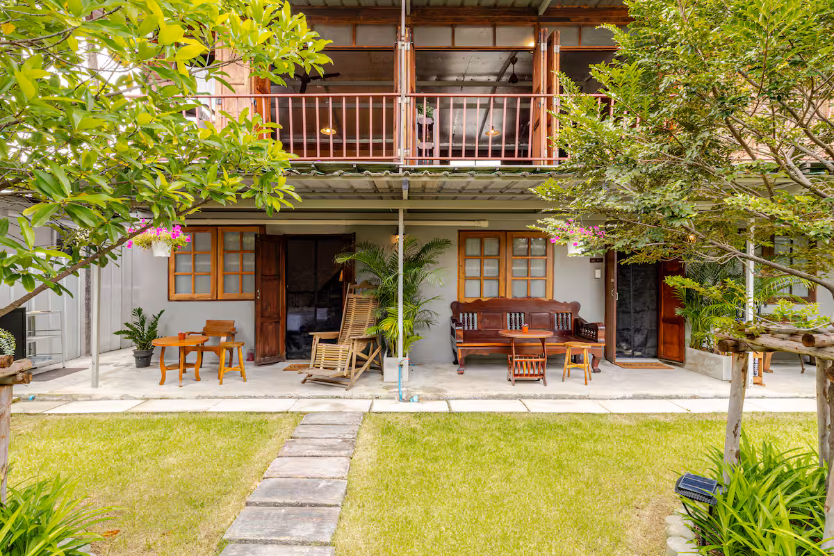 This mid-century Thai home has a friendly host
