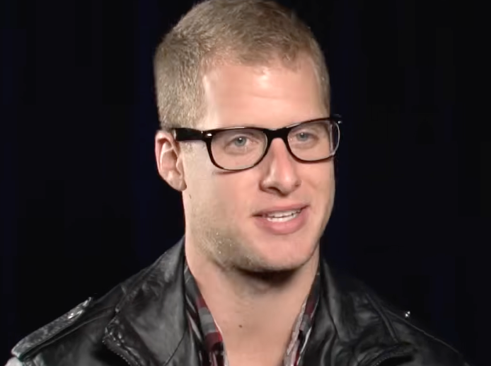 Flynn gave a gushing interview about his wife, while appearing on American Idol