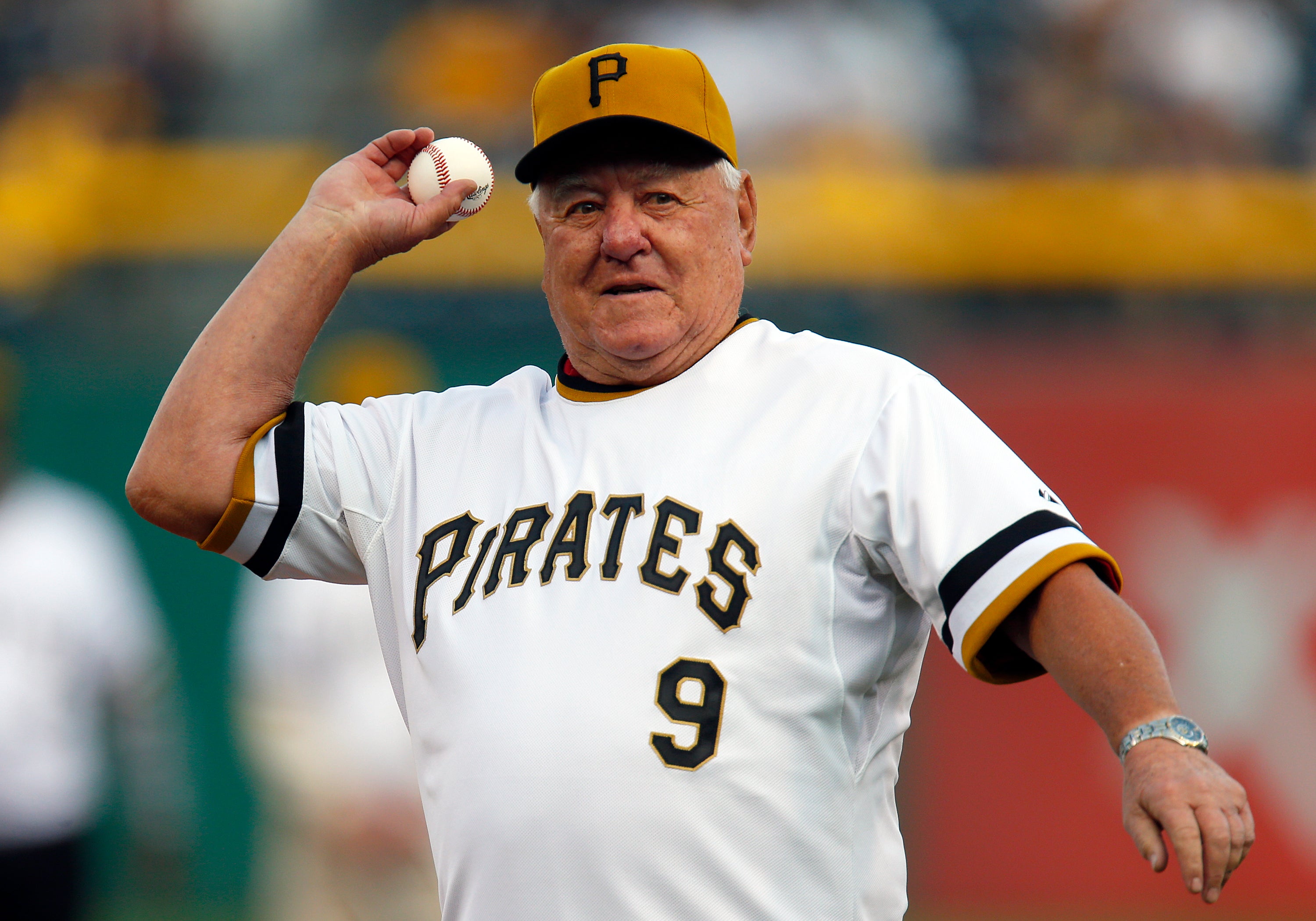 <p>Bill Mazeroski, the legendary Pittsburgh Pirates Hall of Fame second baseman, has passed away at the age of 89</p>