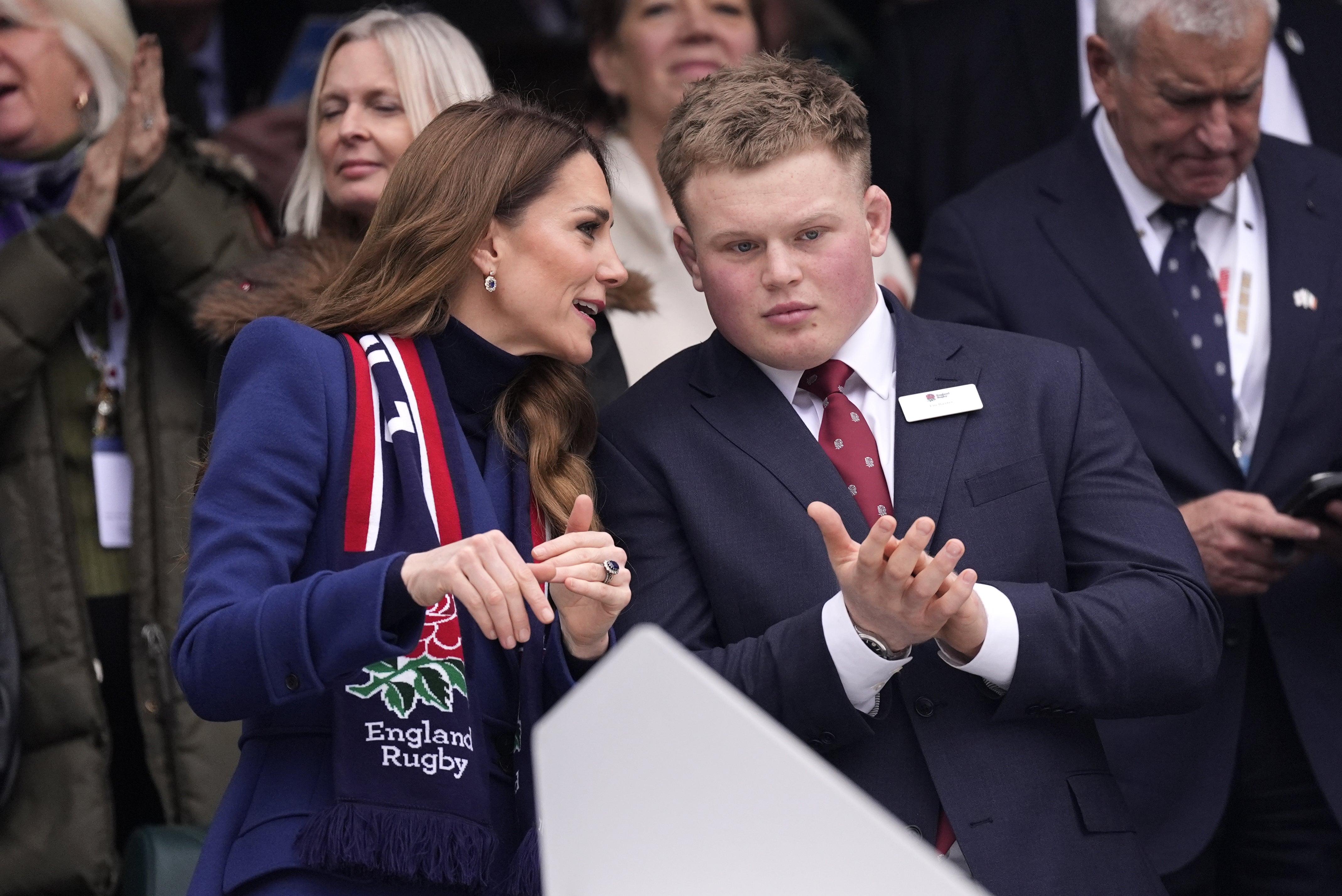 The Princess of Wales chatting with injured England player Fin Baxter