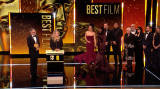 Глумци и екипа филма 'Једна битка за другом'