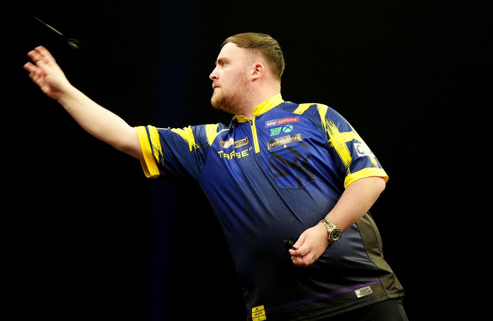 Luke Littler defeat Gian van Veen at the Poland Open