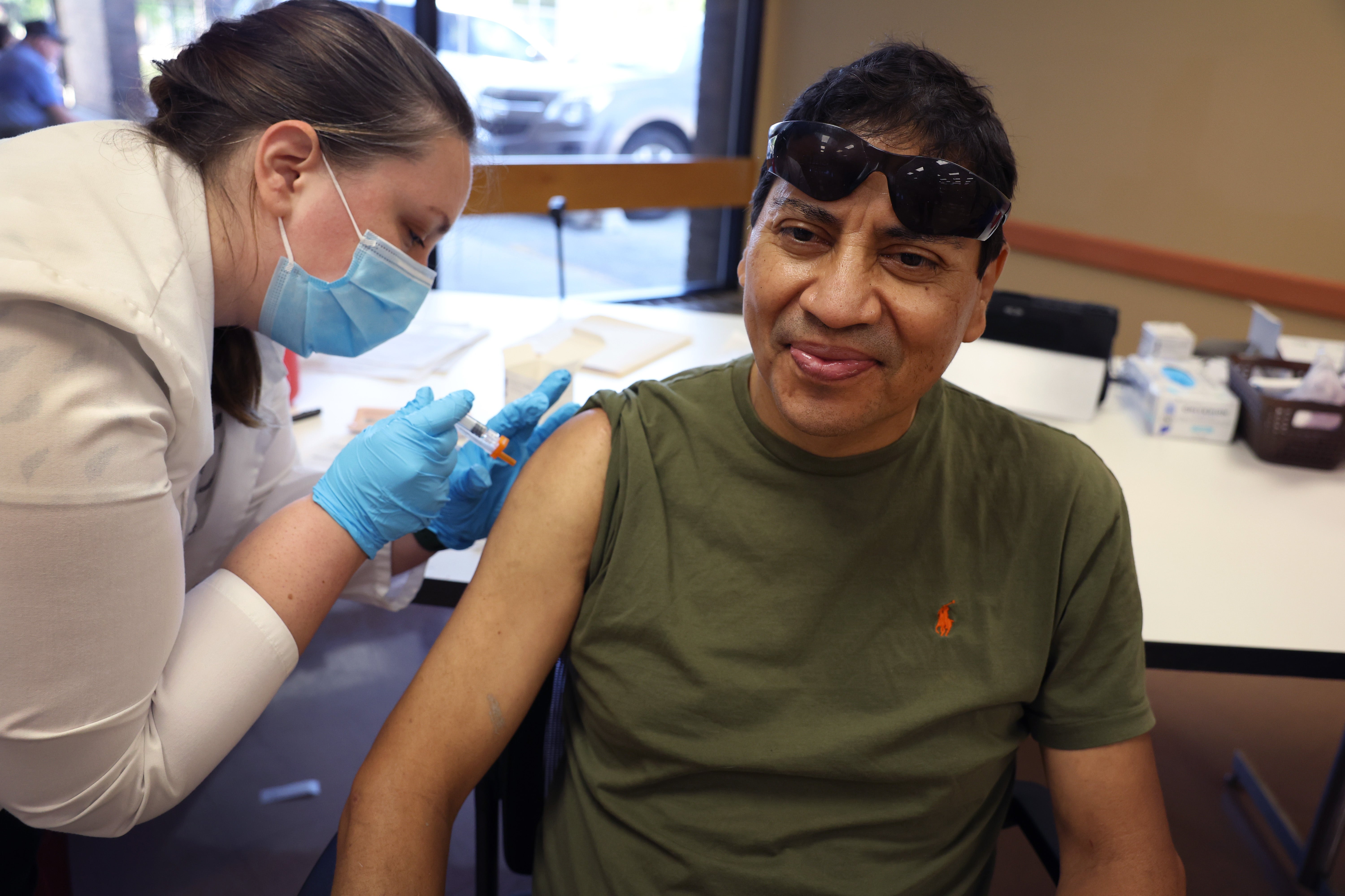 Fewer group are getting Covid vaccines - but nan level of flu vaccinations successful nan U.S. is astir nan aforesaid arsenic past year, according to national data