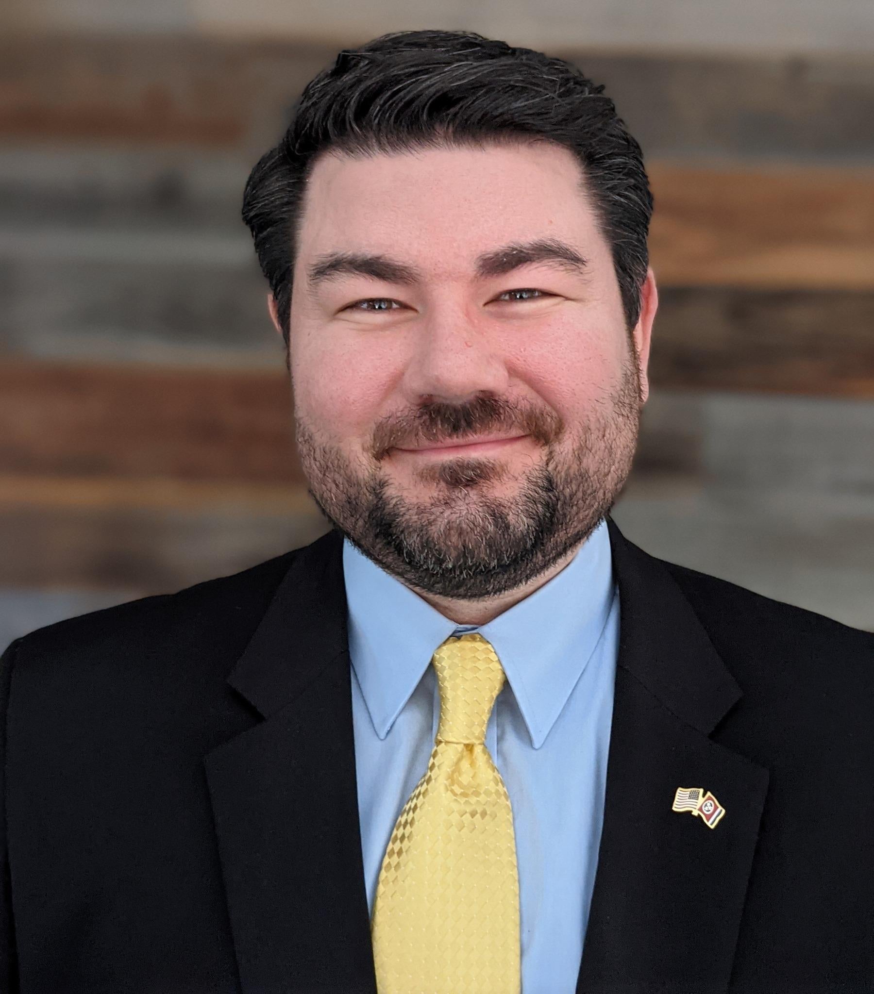 Tennessee State Senator Bobby Harshbarger says a conflict of liking betwixt pharmacies and PBMs has led to ‘patient steering, reduced choice, and section pharmacies being squeezed out.’