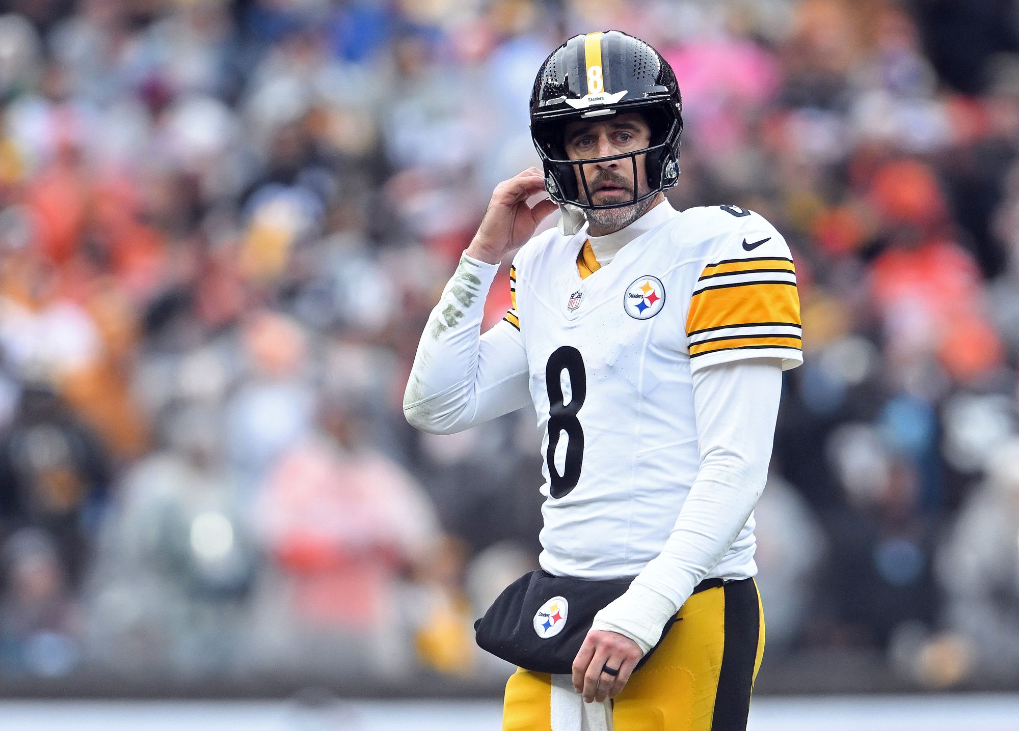 Aaron Rodgers revealed in June 2025 that he privately tied the know