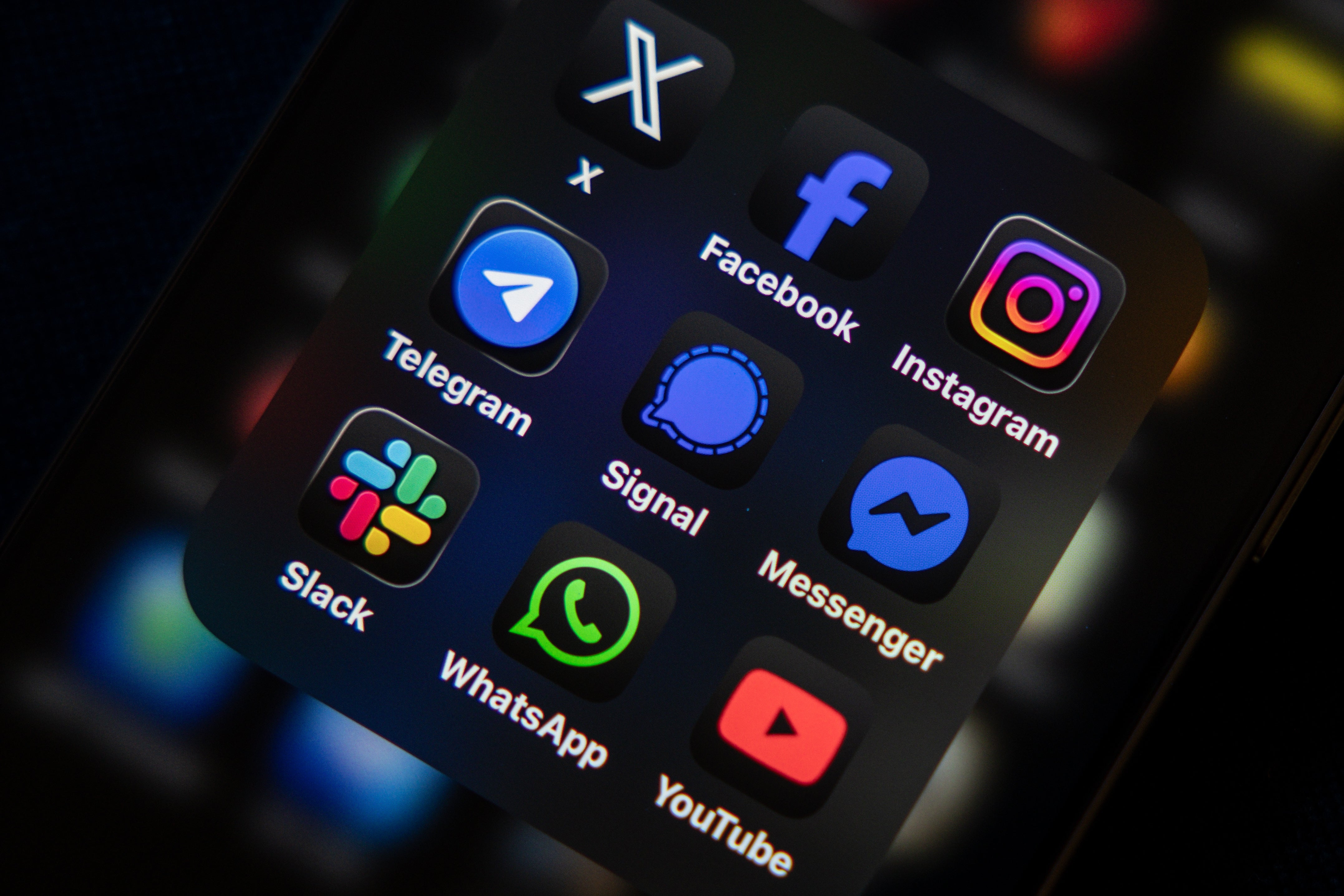 The first Indian state to ban social media for under-16 users