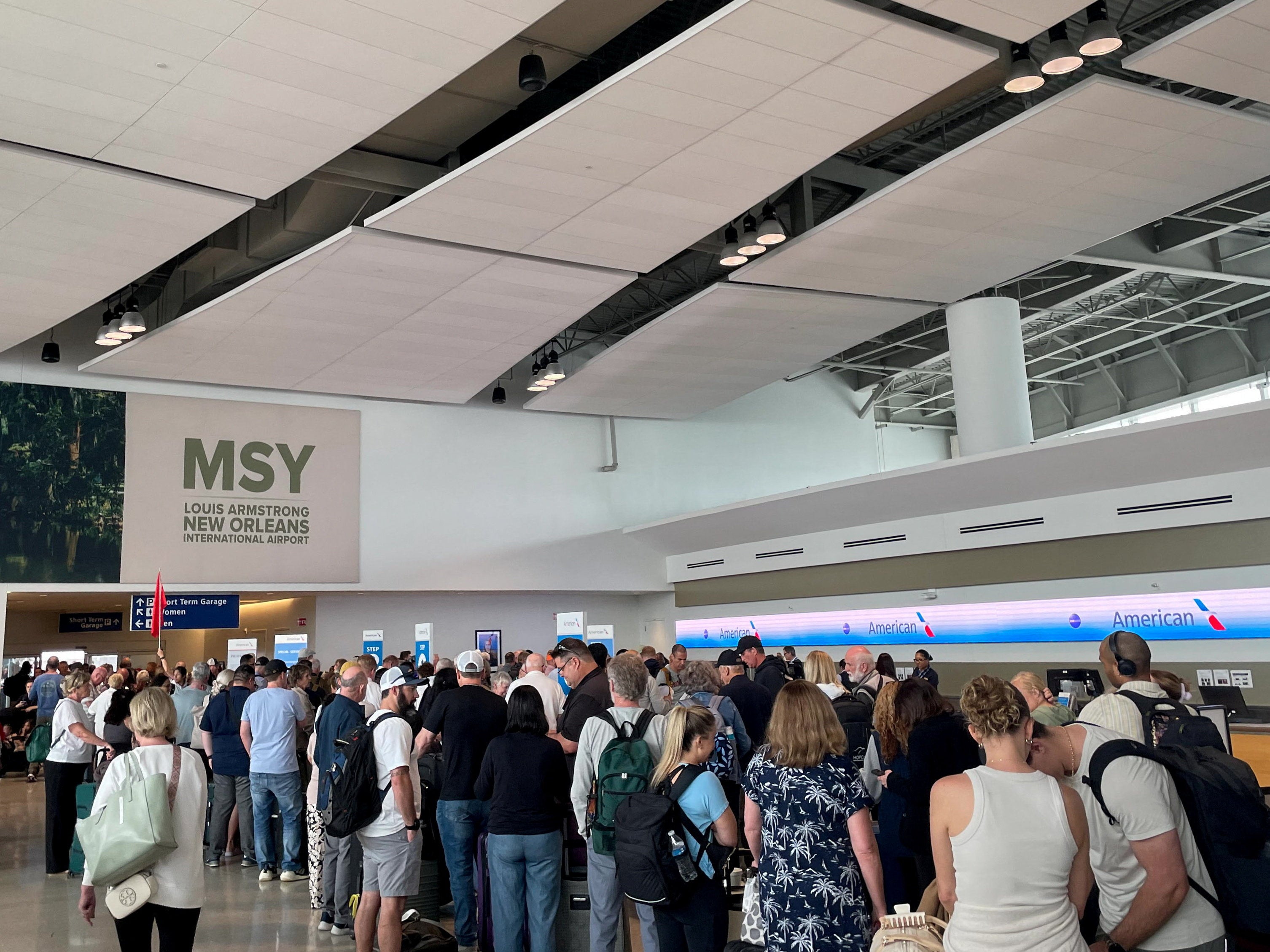 Louis Armstrong New Orleans International Airport was besides deed by punishing delays complete nan play arsenic passengers departed nan Louisiana metropolis pursuing Mardi Gras