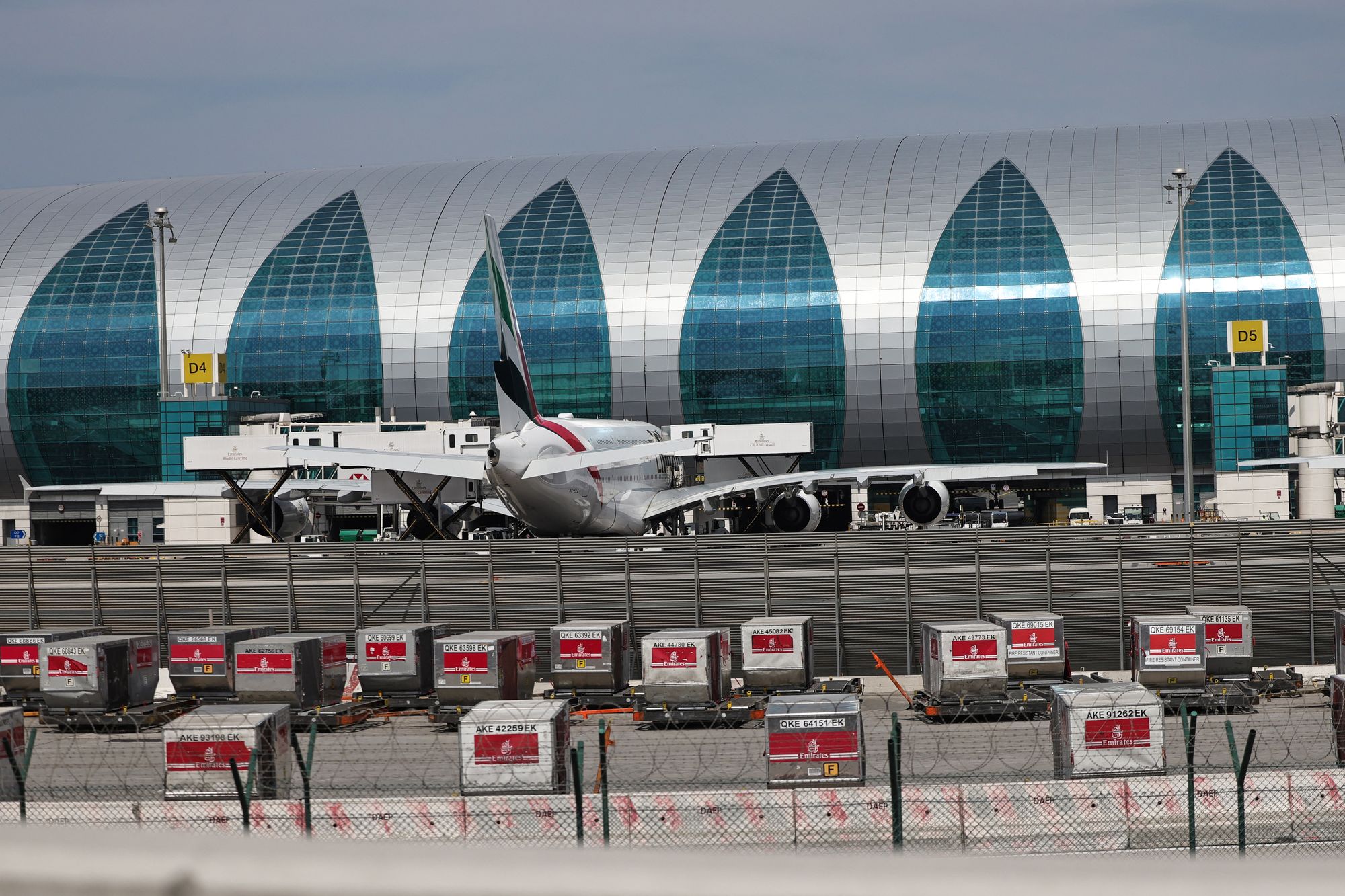 Dubai airports increase flight capacity as UAE airspace restrictions lifted