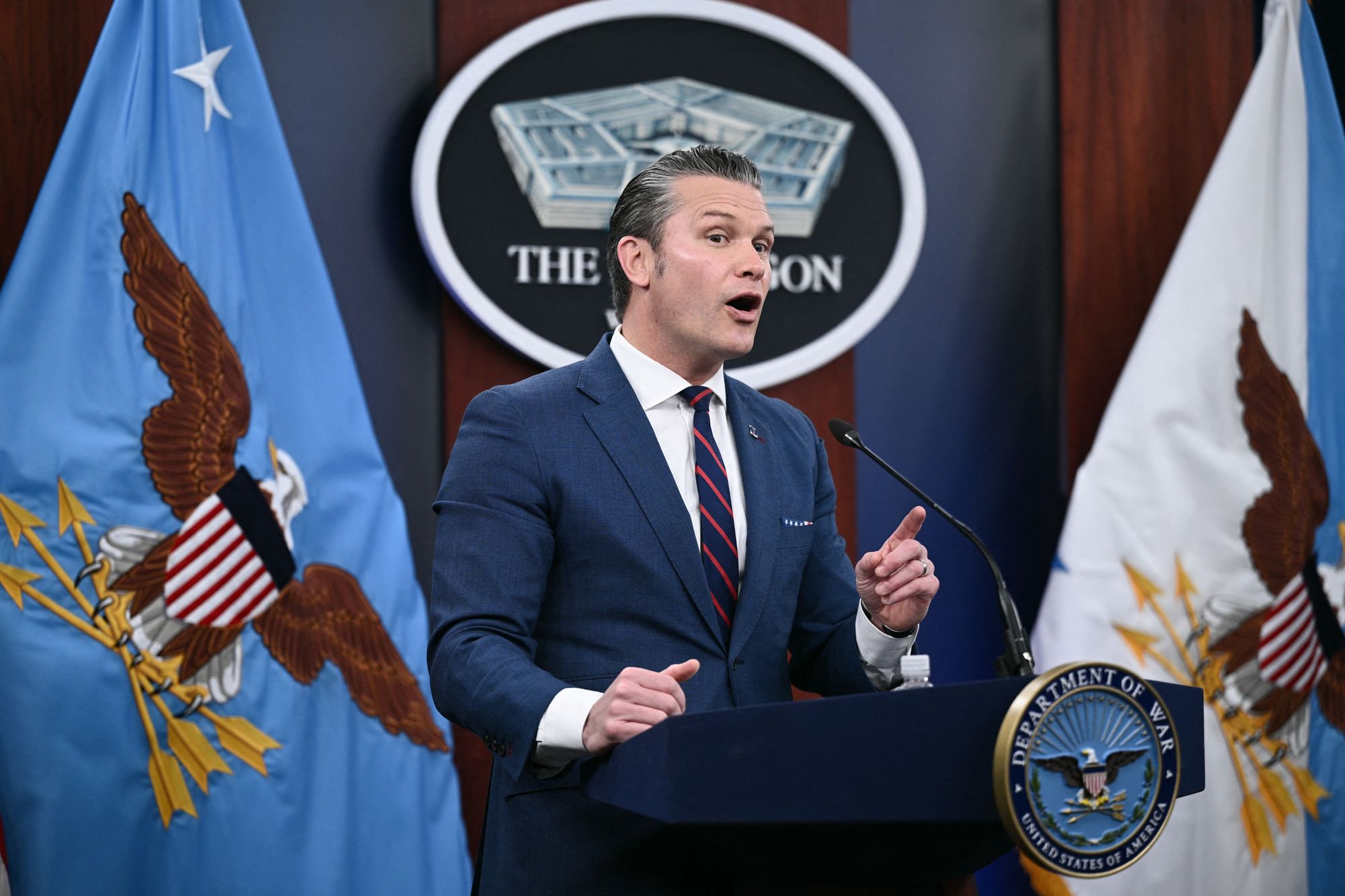 Hegseth has besides accused news outlets of unfairly reporting connected nan Iran warfare and spreading mendacious accusation astir strikes