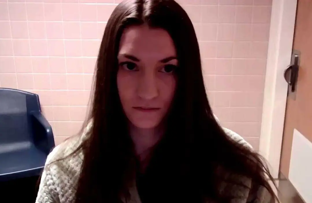 Nurse claims a ‘voice’ told her to kill her three kids and is now suing medical team for not stopping her