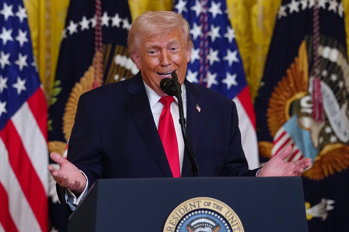 Trump hijacks Women’s History Month event at White House with Iran boasts and tariff claims