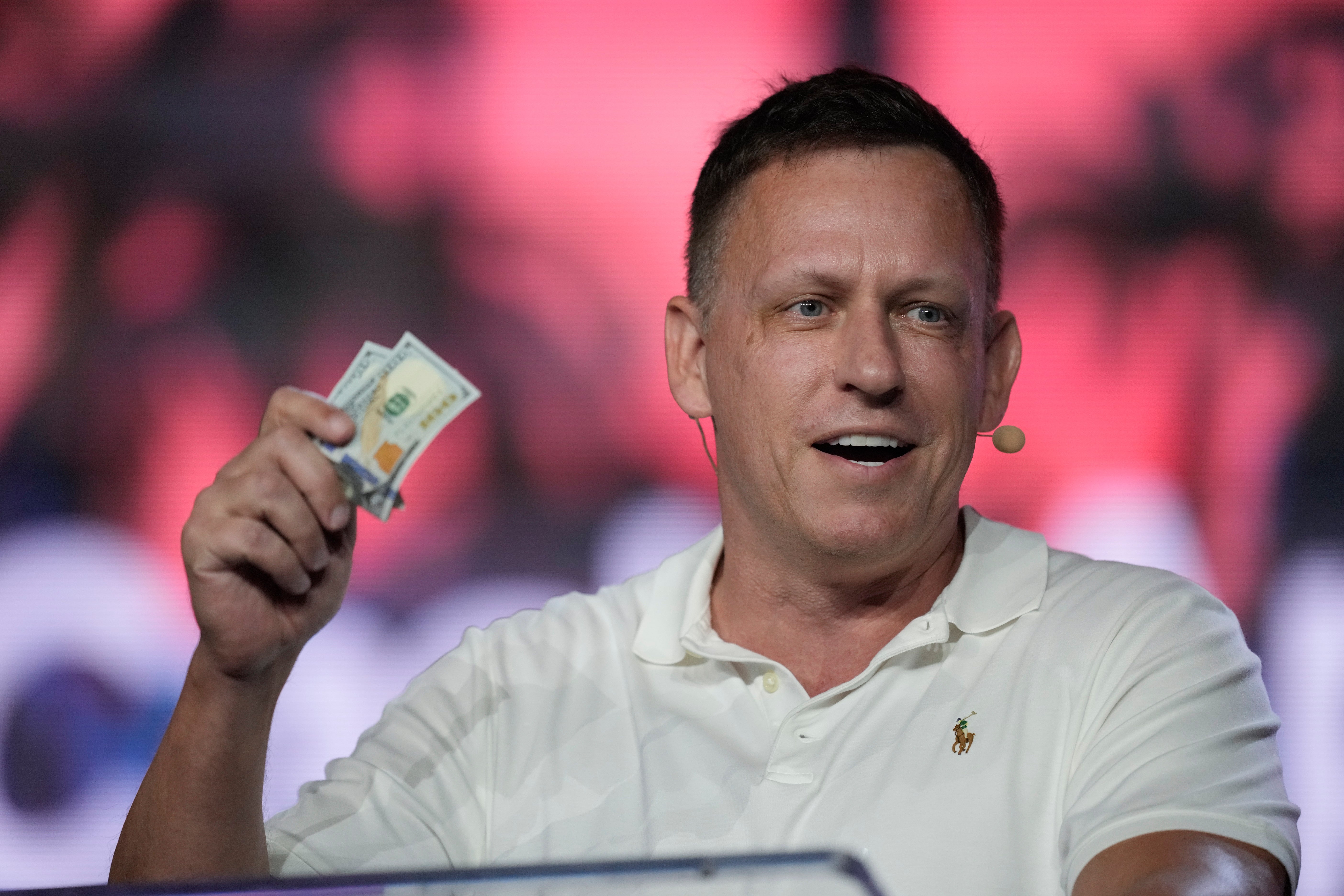 Silicon Valley titan Peter Thiel antecedently delivered a four-part bid of lectures connected nan Antichrist and Armageddon successful San Francisco past fall
