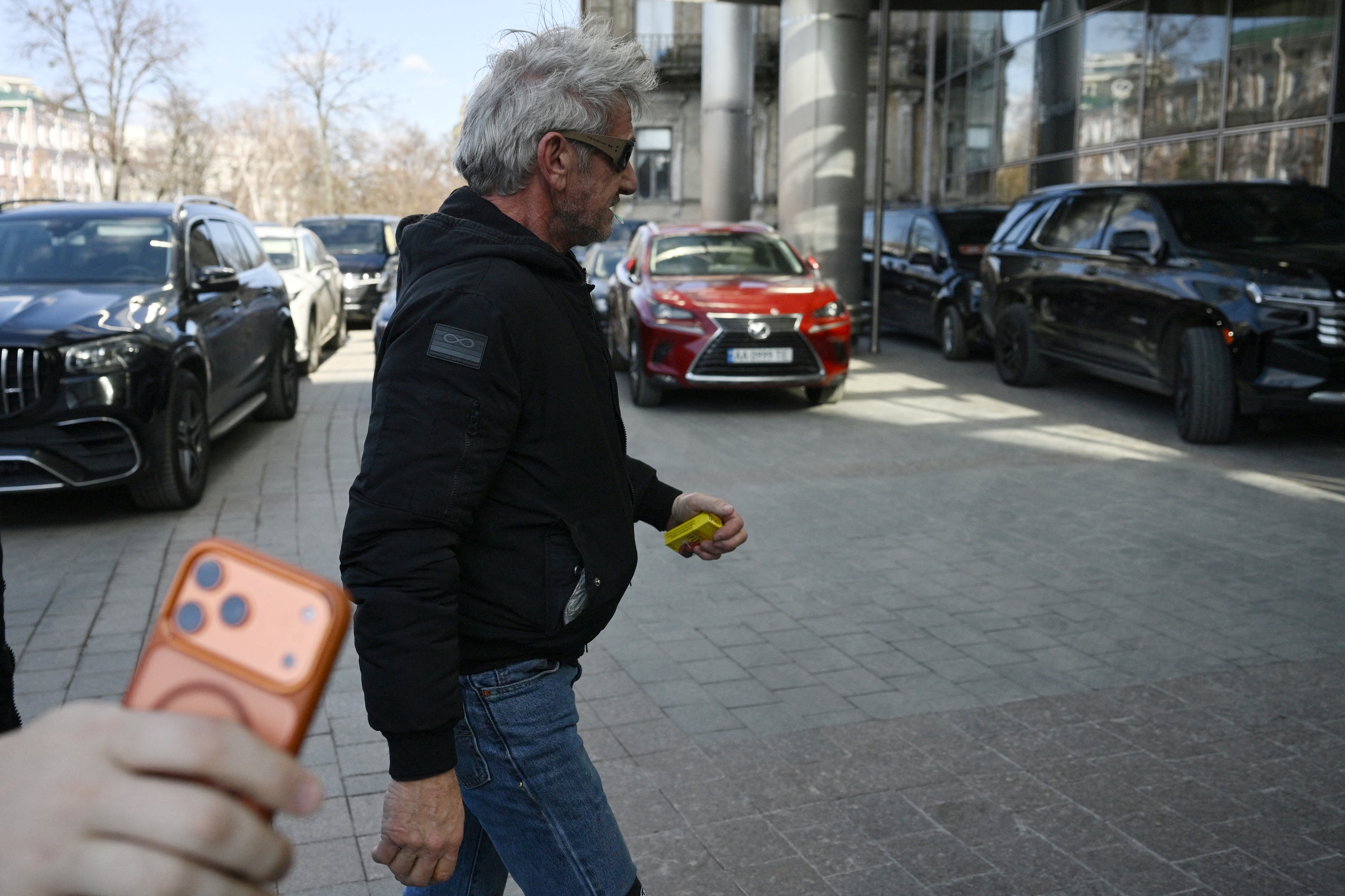 Sean Penn was photographed successful Kyiv connected Monday
