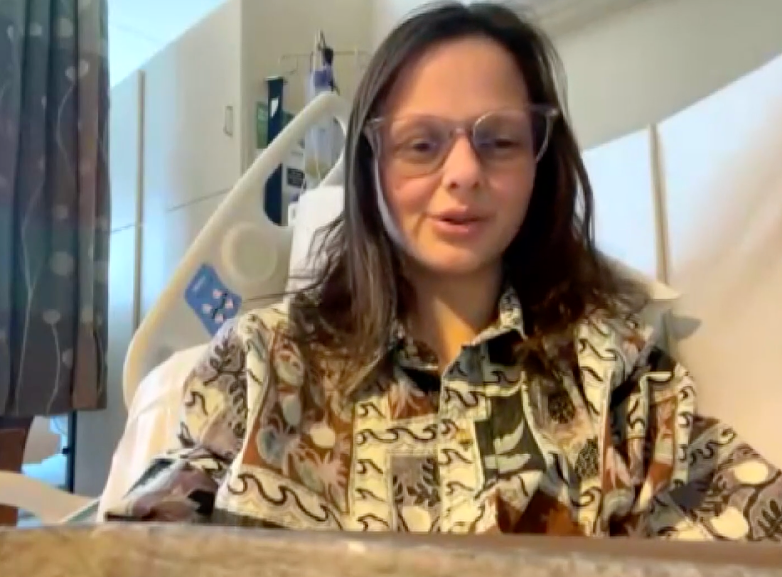 Trinity Peterson-Mayes, 24, was having meal pinch her friends past period and tried a crockery of fermented swordfish erstwhile she contracted botulism