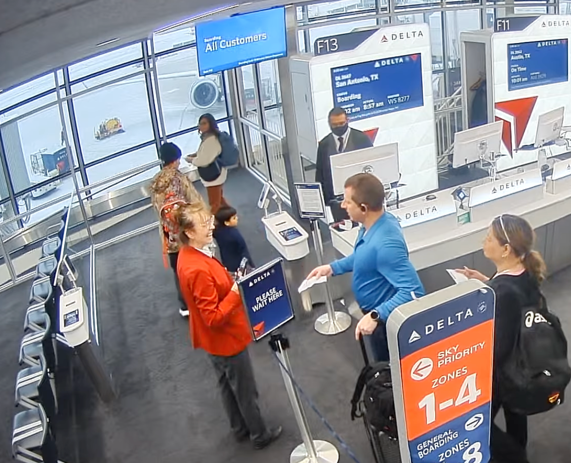 Liam Ramos, five, and his father, Adrián Conejo Arias, boarding a Delta Air Lines formation to San Antonio, Texas, wherever they were transported to an ICE detention installation successful Dilley, Texas