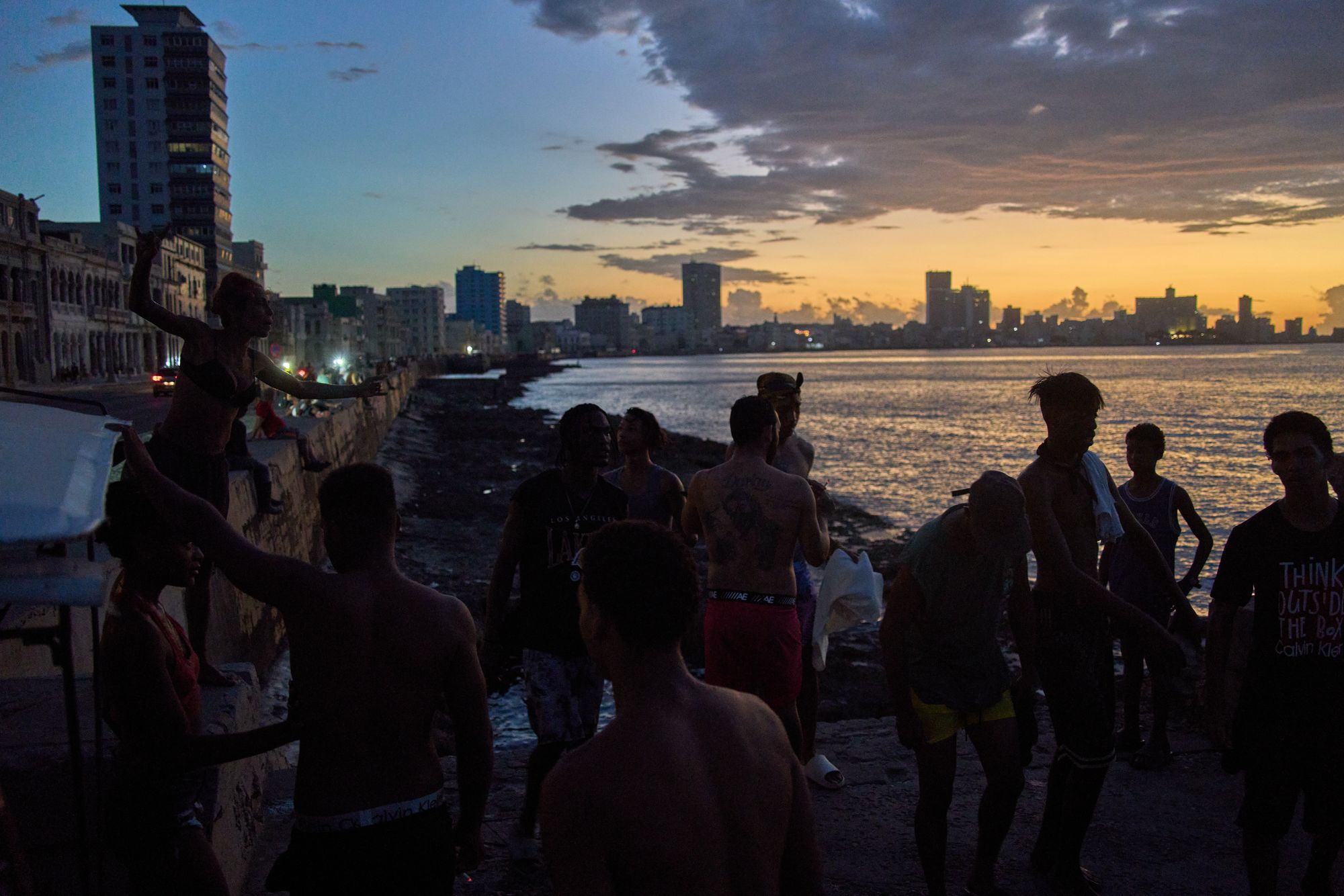 People watch nan sunset from nan MalecÃ³n during a blackout successful Havana, Monday, March 16, 2026. (AP Photo/Ramon Espinosa)