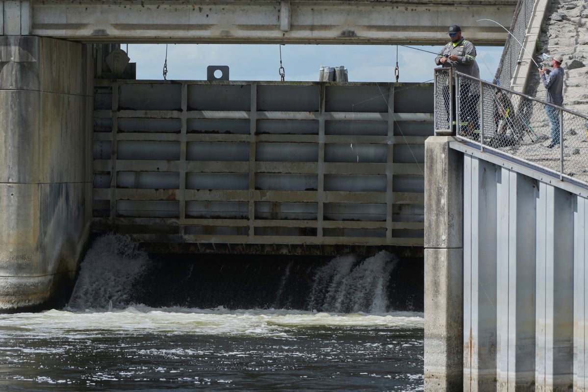 Locals divided on dam’s future decades after Florida canal project abandoned