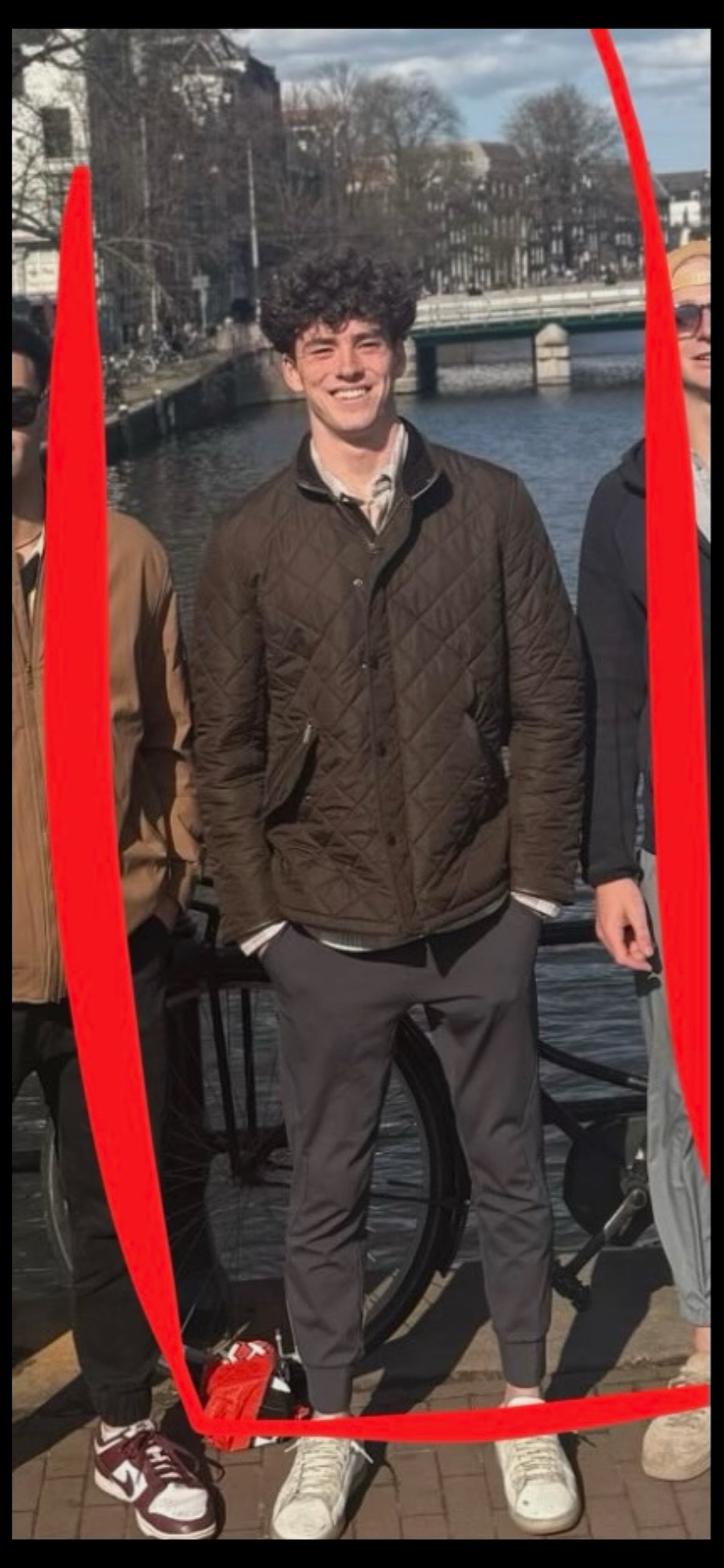 Police opportunity surveillance footage revealed Gracey was seen leaving pinch different person. The missing student's wallet was besides recovered successful nan sea