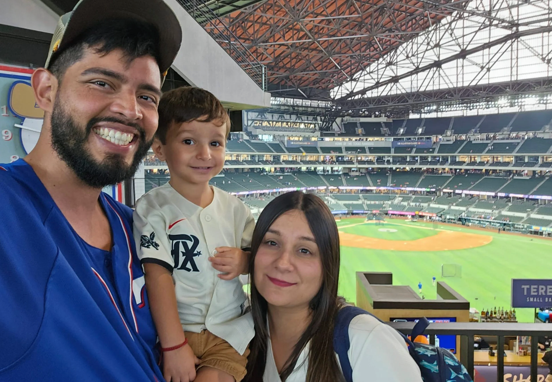 ICE arrests Dreamer on way to hospital to see baby daughter in NICU