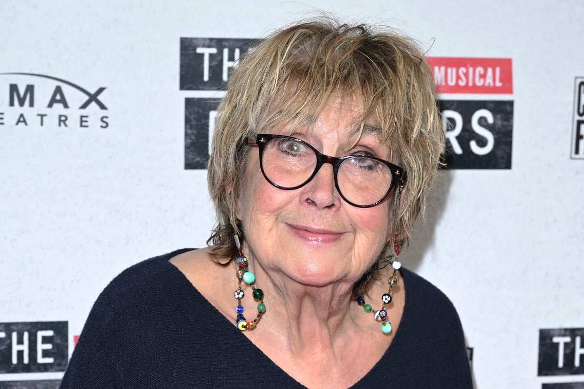 Dame Jenni Murray, former BBC journalist and broadcaster, dies aged 75 Dame Jenni Murray, former BBC journalist and broadcaster, dies aged 75