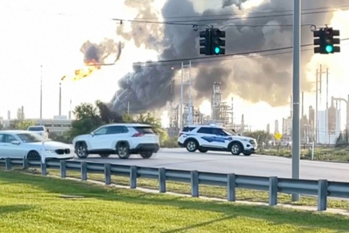 Major explosion at Texas oil refinery sparks huge fire as locals told to shelter