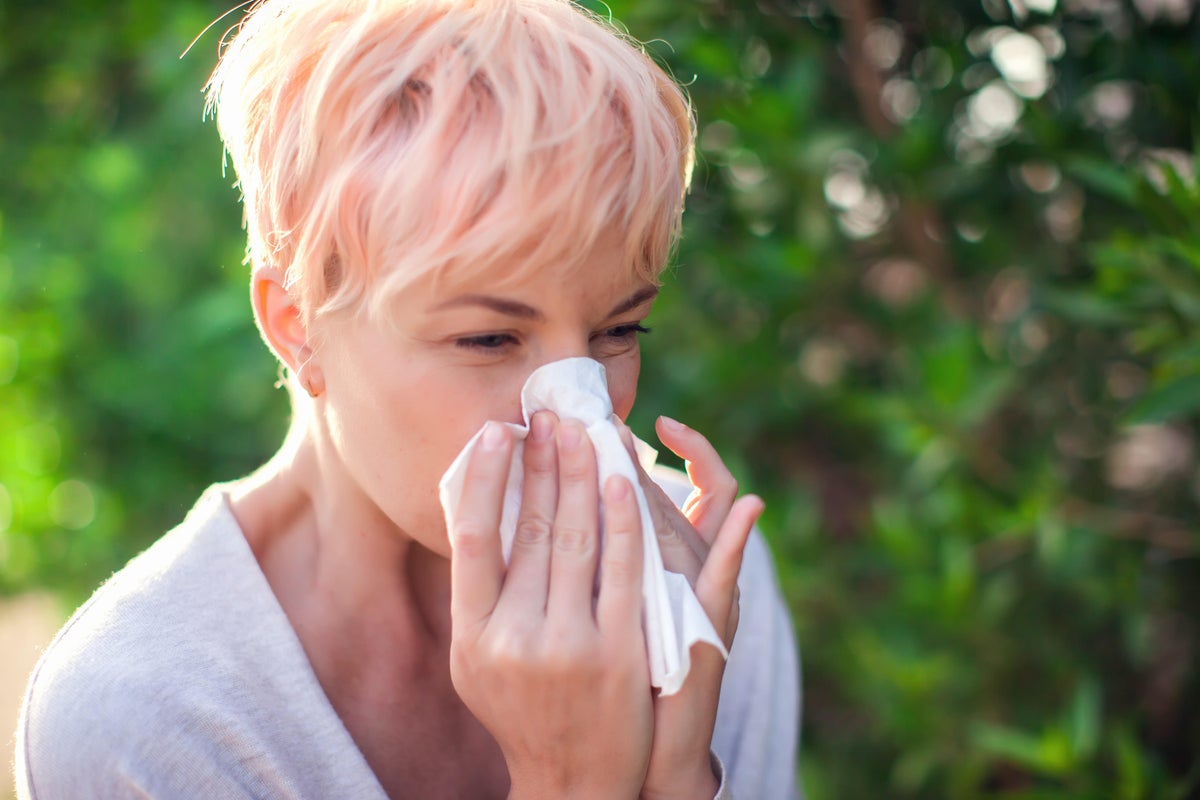 Hay fever alert: Expert make-up tips for surviving high pollen season Hay fever alert: Expert make-up tips for surviving high pollen season