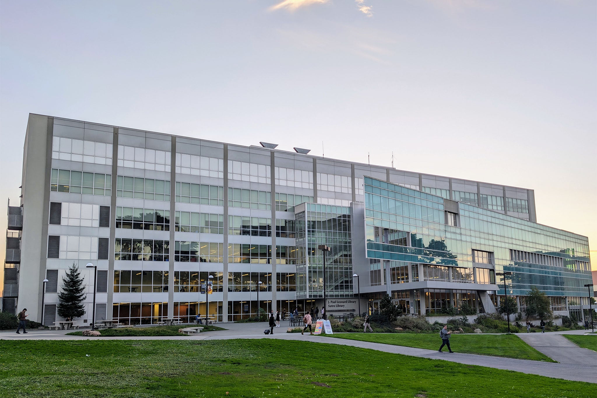 The unfortunate was a student astatine San Francisco State University, according to nan SFPD