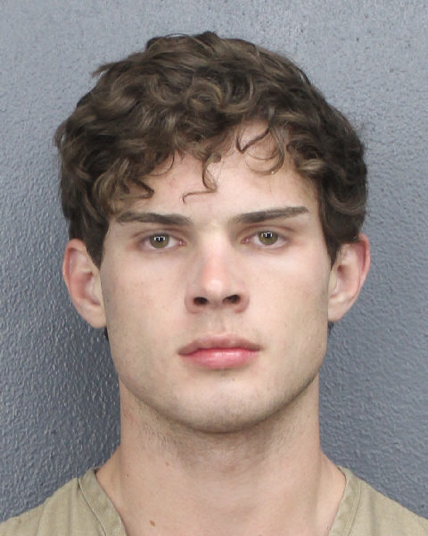 ‘Looksmaxxing’ influencer Clavicular arrested in Florida as officials confirm they’re ‘looking into’ viral alligator shooting video