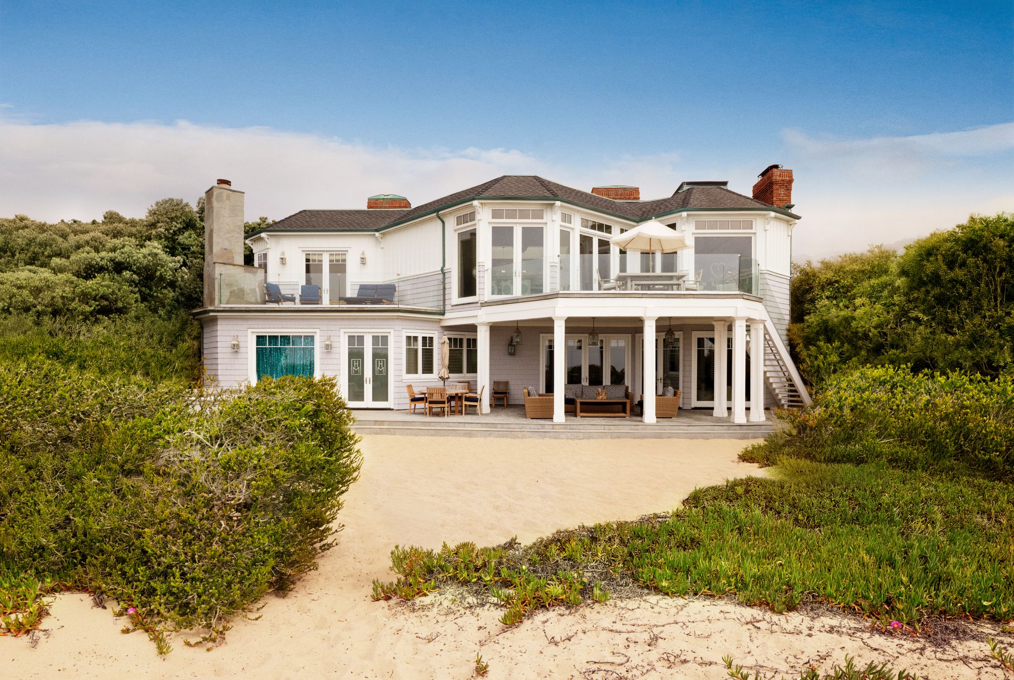 The Malibu beach house was used for exterior shots of the Stewart family home in 'Hannah Montana' while interior scenes were filmed on Los Angeles sound stages