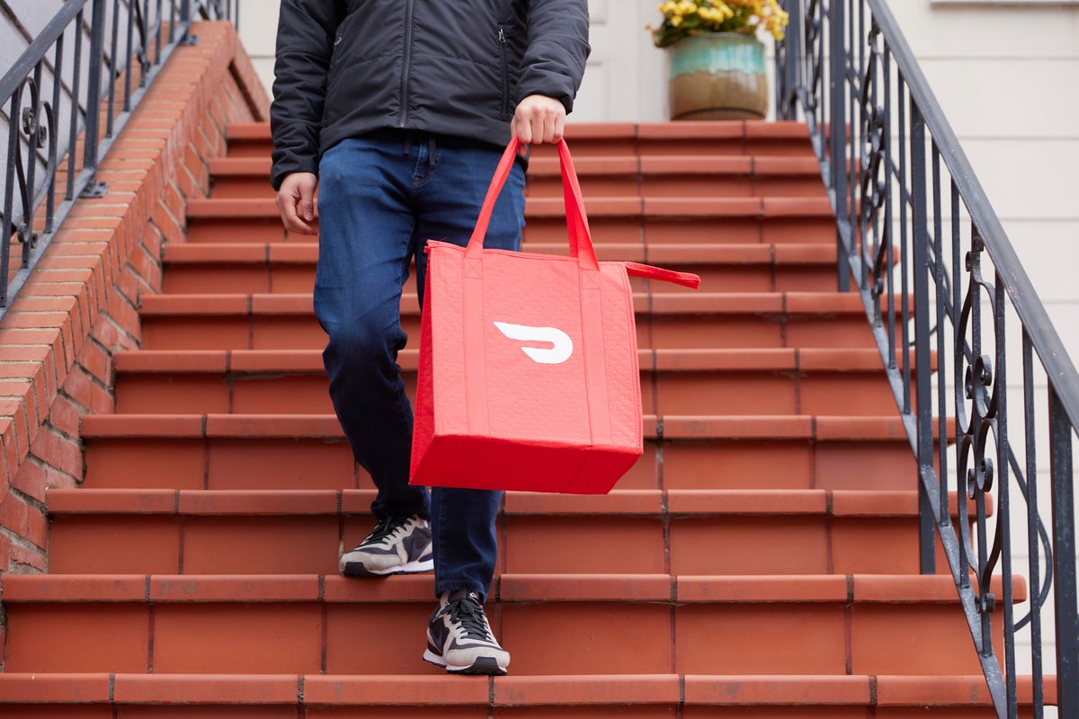 DoorDash suspends driver who said he would throw Trump supporters’ deliveries ‘out the window’