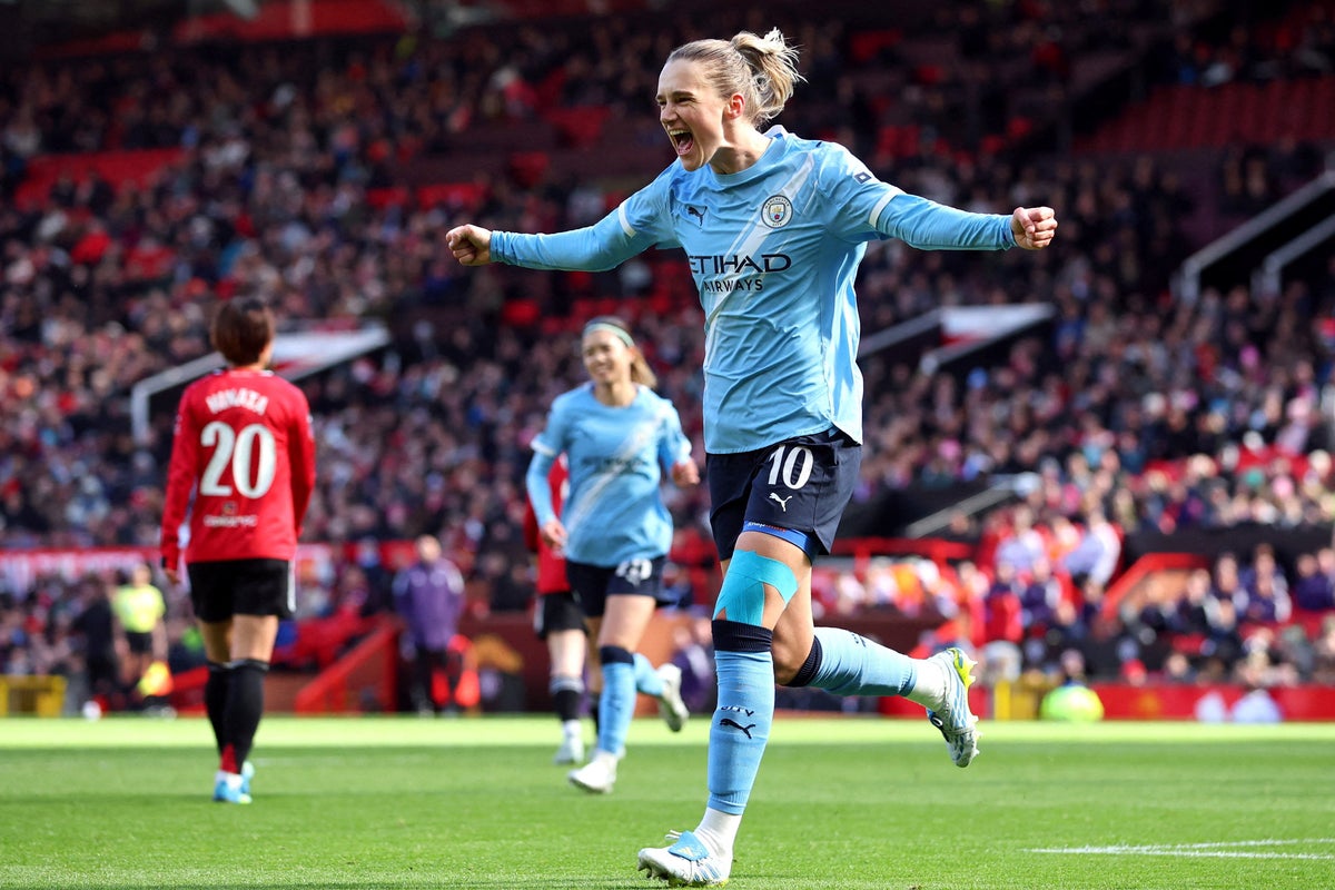 Man City close in on WSL title as Alessia Russo’s first Arsenal hat-trick sinks Tottenham
