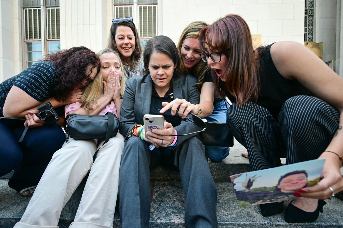 ‘Goal is viewer addiction:’ Damning email from YouTube employee show company’s alleged mission