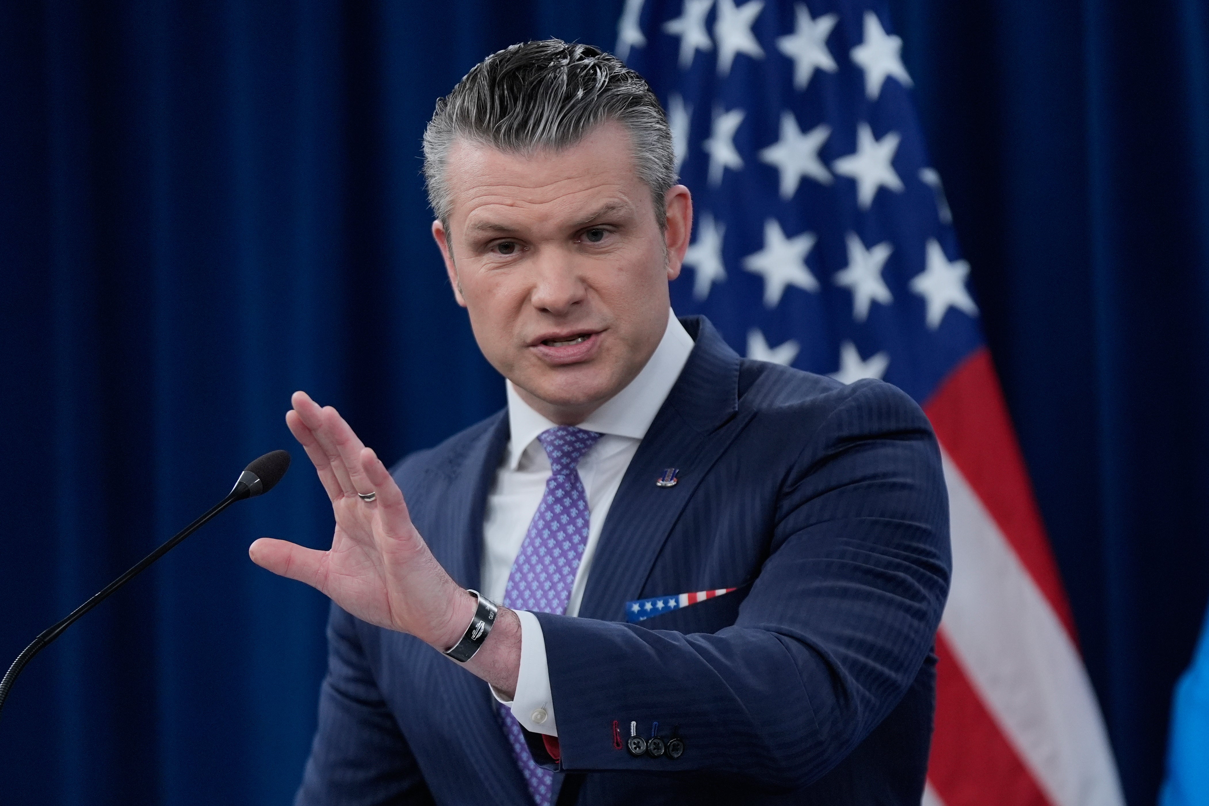The Army said it had suspended nan crews progressive successful nan flights, but Defense Secretary Pete Hegseth quickly announced that nan suspensions had been lifted