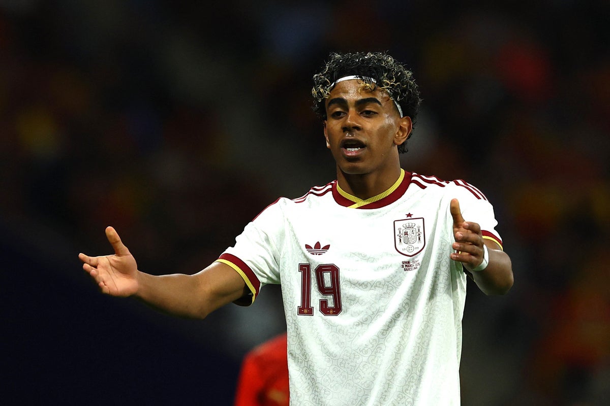 Vinicius Jr hails Lamine Yamal for condemning anti-Muslim chants in Spain friendly