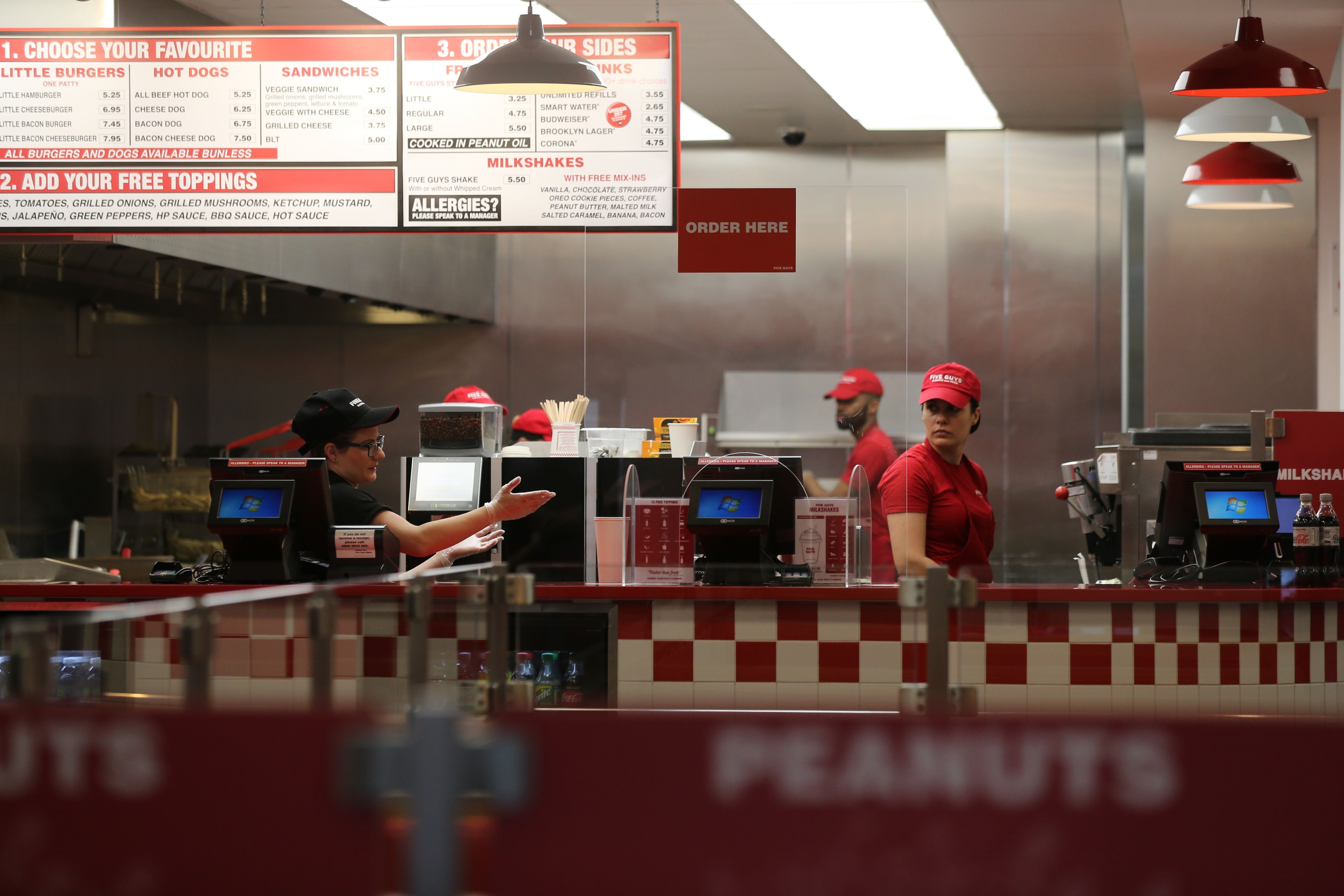 In summation to nan apology to customers, Murrell, 82, wrote checks of $1,000 for each 1500 stores to admit nan other strain that had been put connected labor – amounting to immoderate $1.5 million