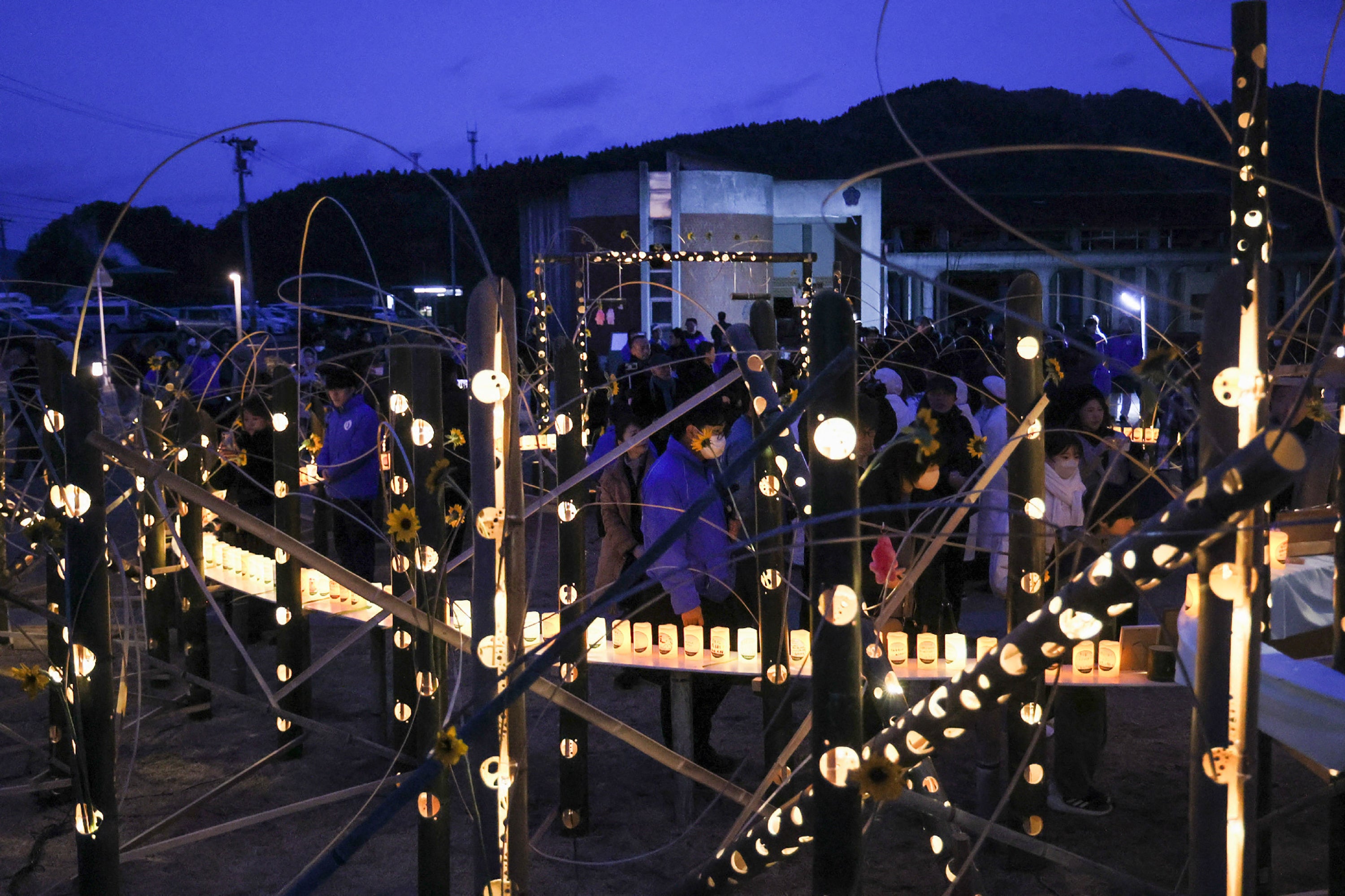 Japan warns of ongoing large earthquake risk after magnitude-5 tremor rocks Tokyo