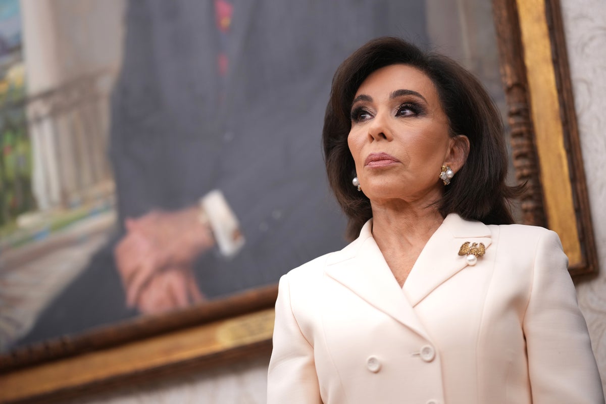 Jeanine Pirro refused to answer if she’d prosecute Trump for shooting someone ‘in the middle of Pennsylvania Avenue’