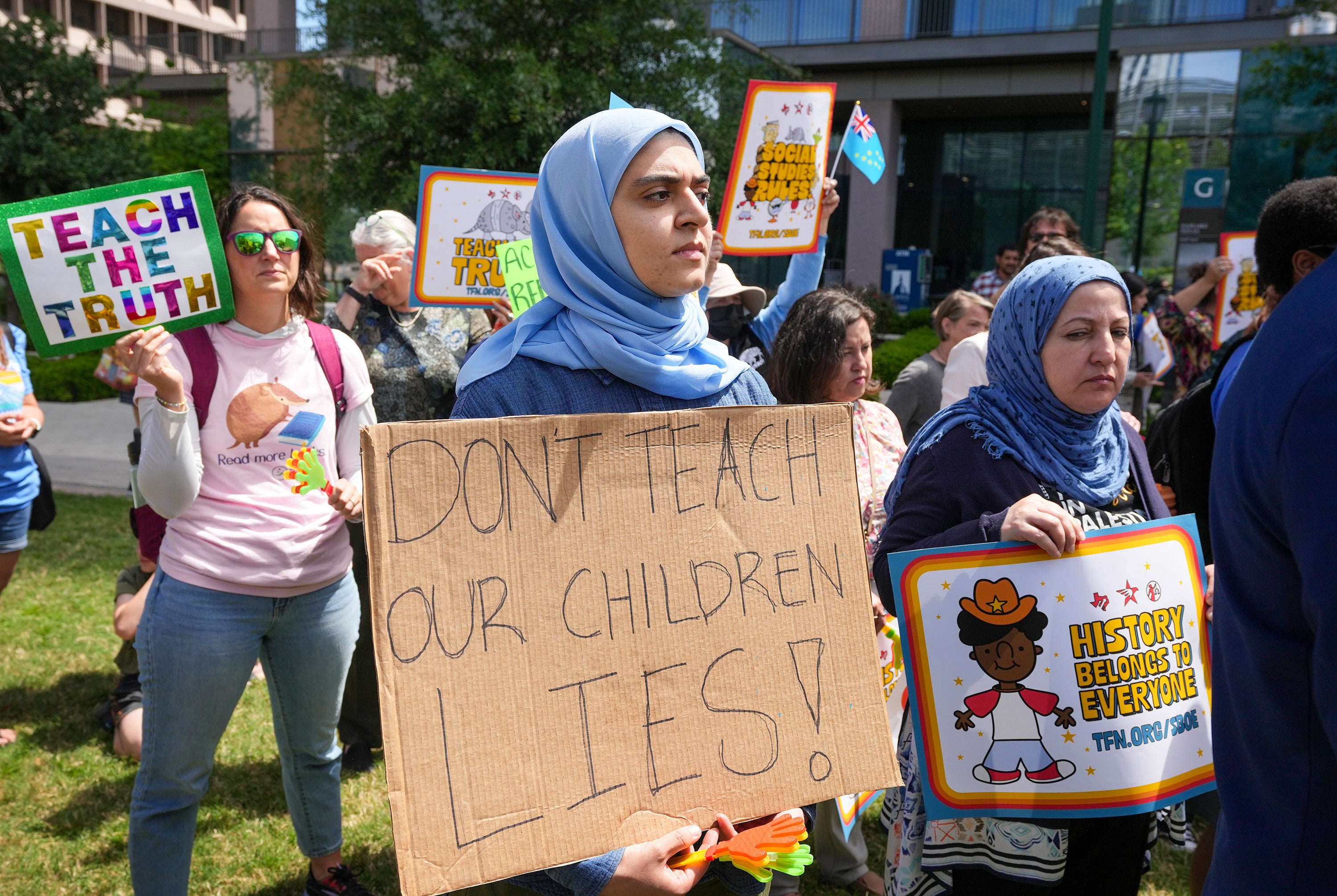 Anger Over Reading List For Texas Public Schools That Includes Bible ...